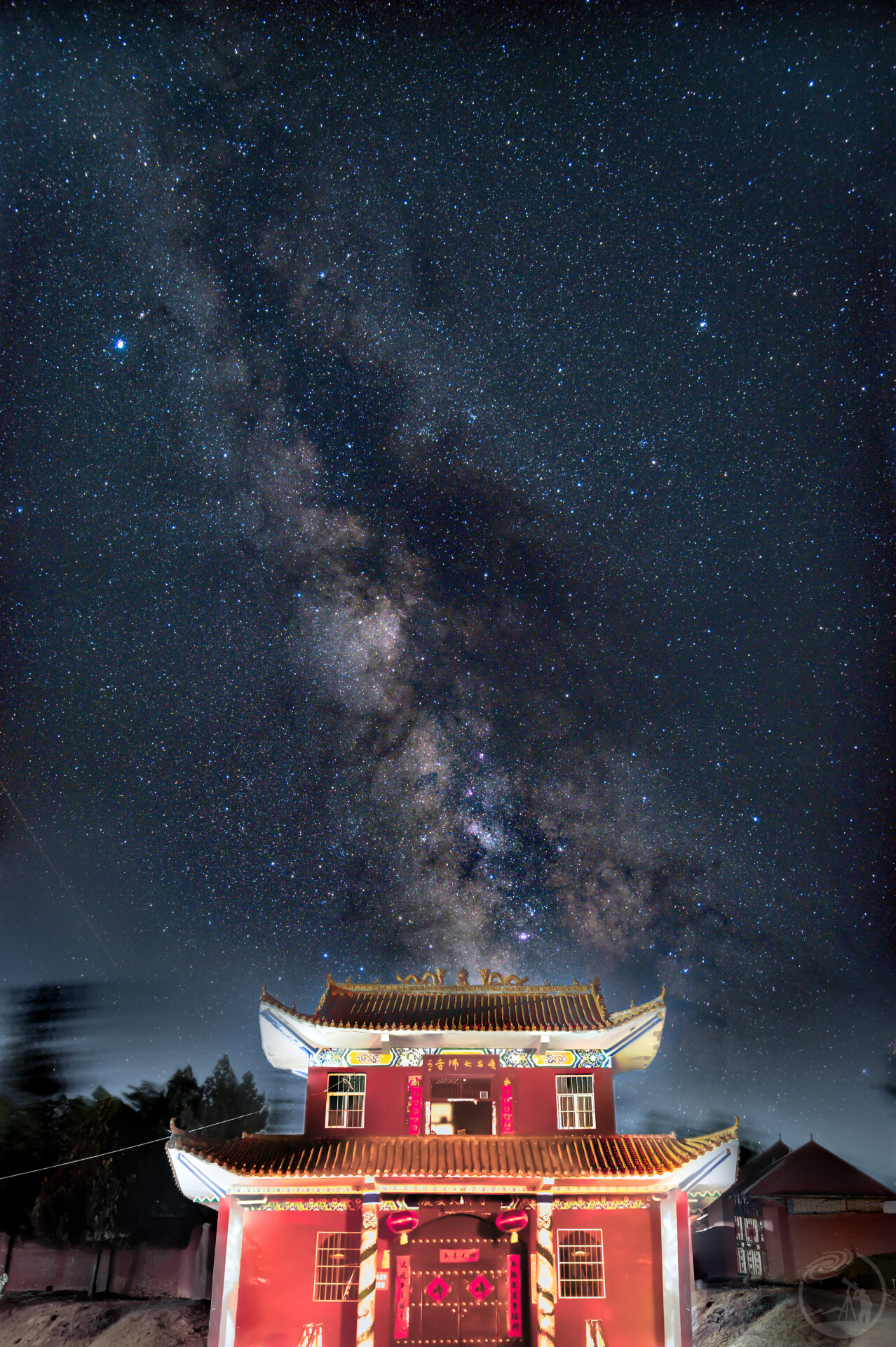 星汉悬寺