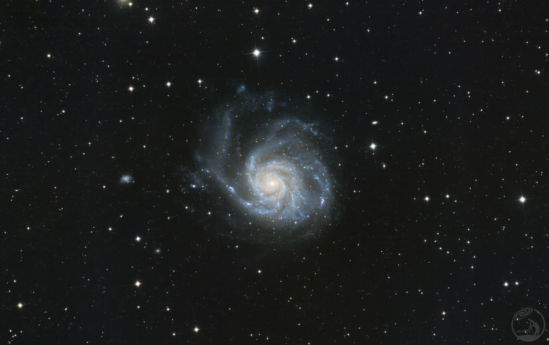 M101风车星系