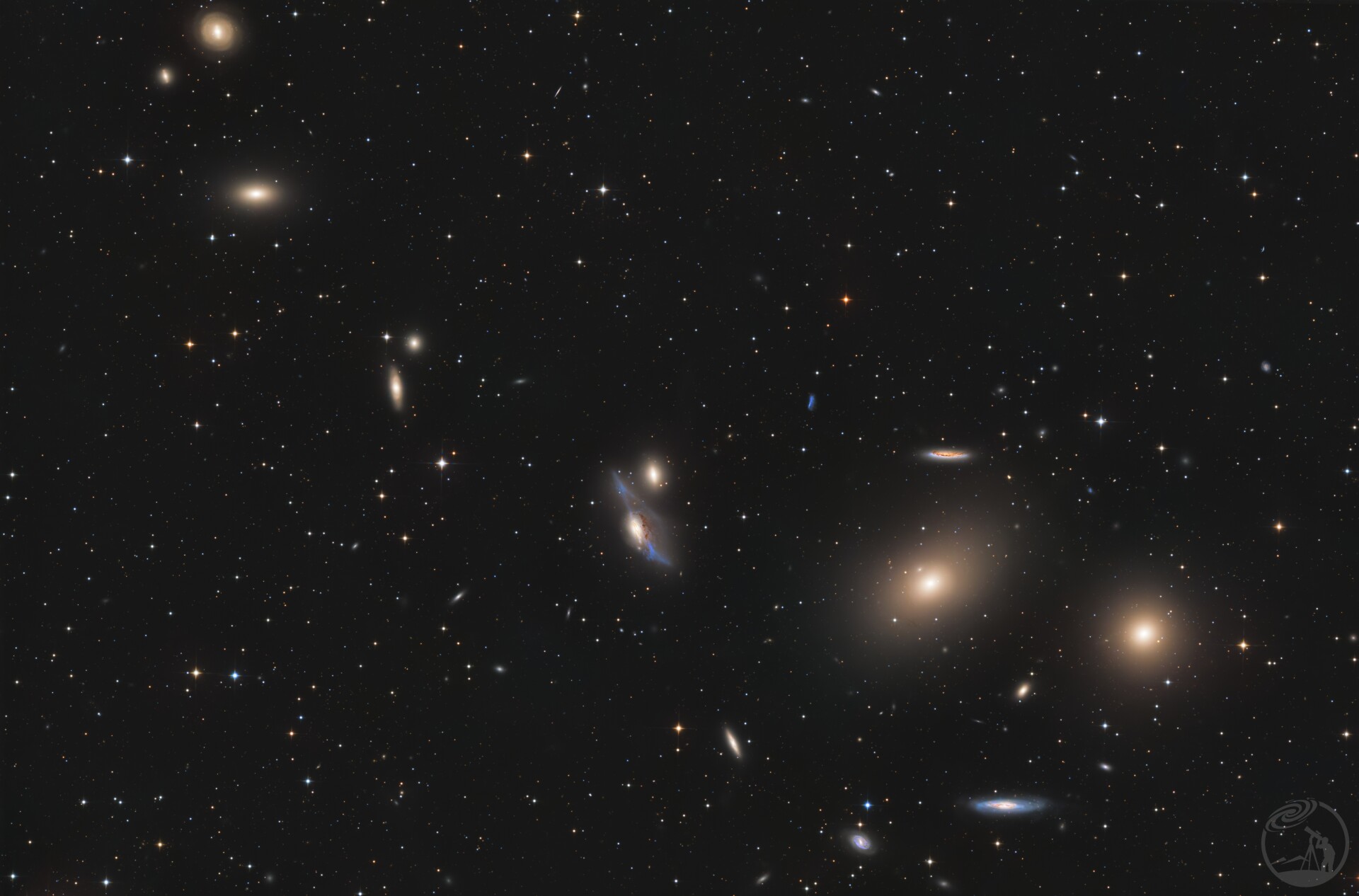 马卡良星系链