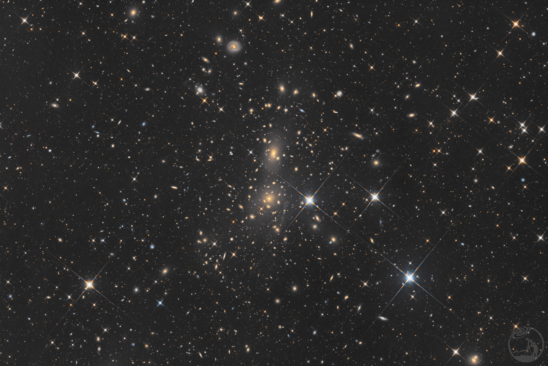 NGC4889后发座星系团