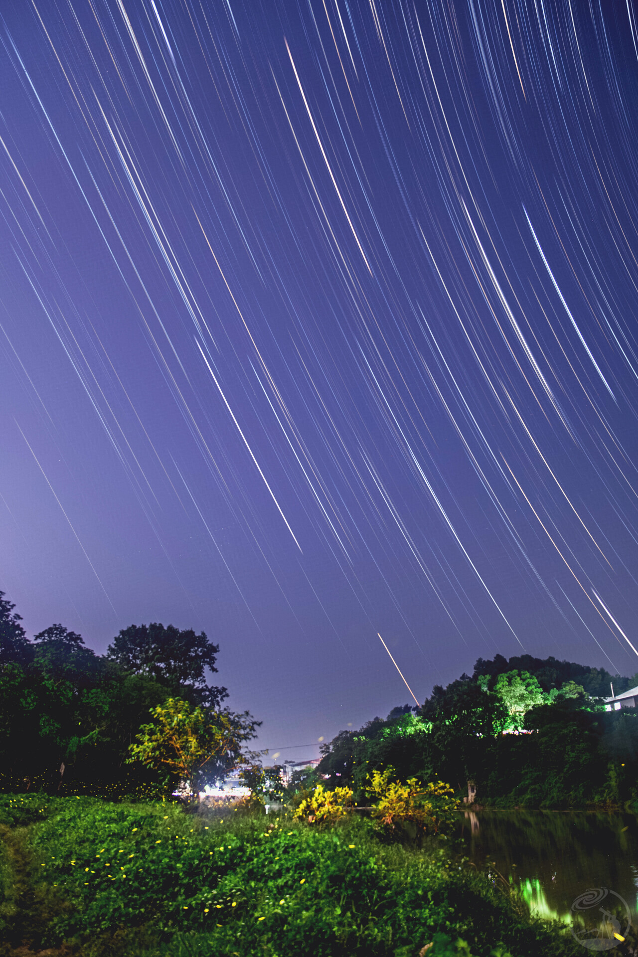 星轨与萤火虫