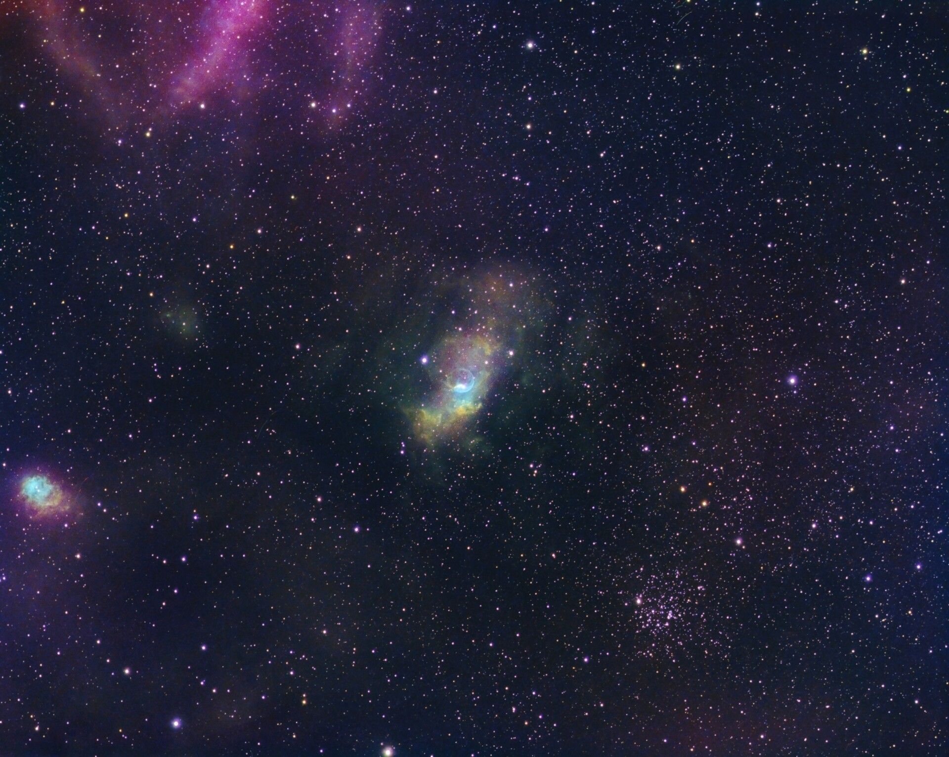 气泡星云附近，ngc7635