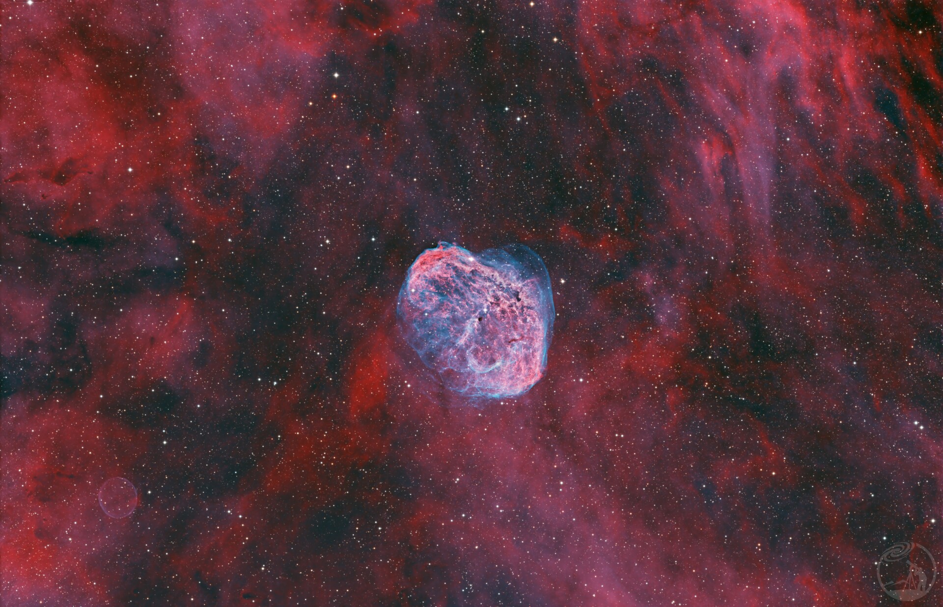 眉月星云