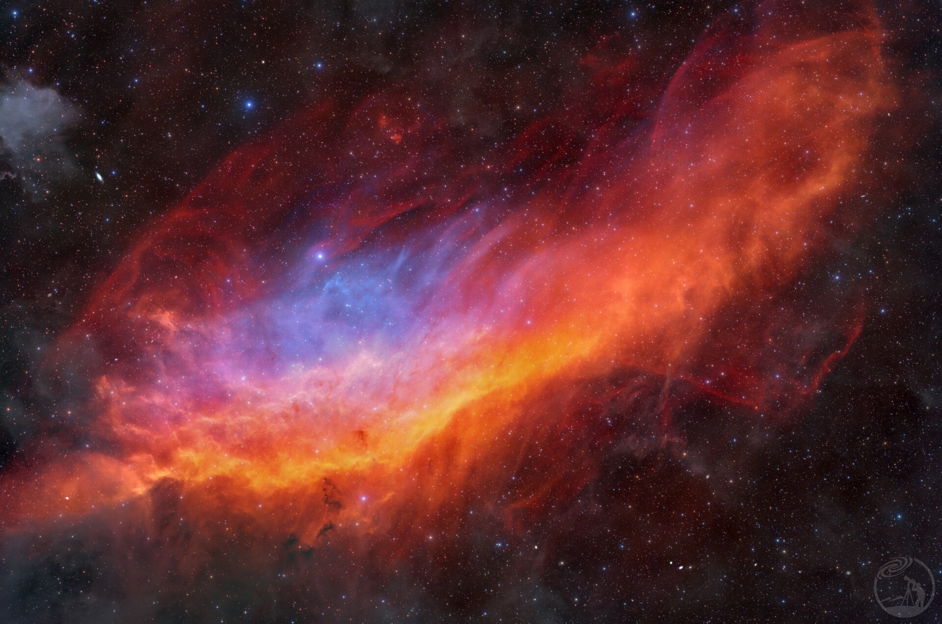 NGC1499｜荧火烈焰