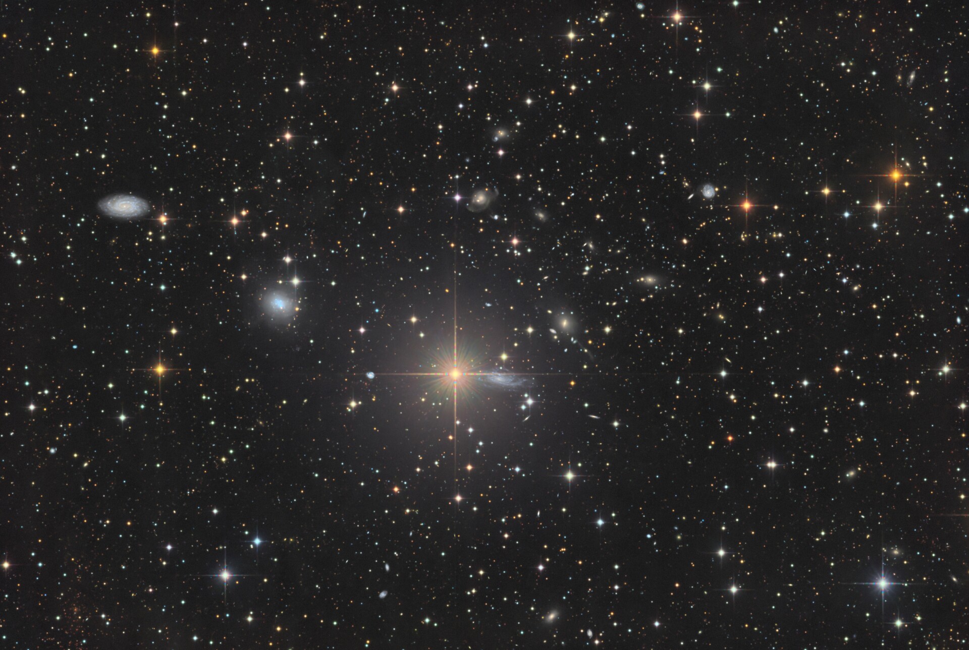 NGC3733 群星