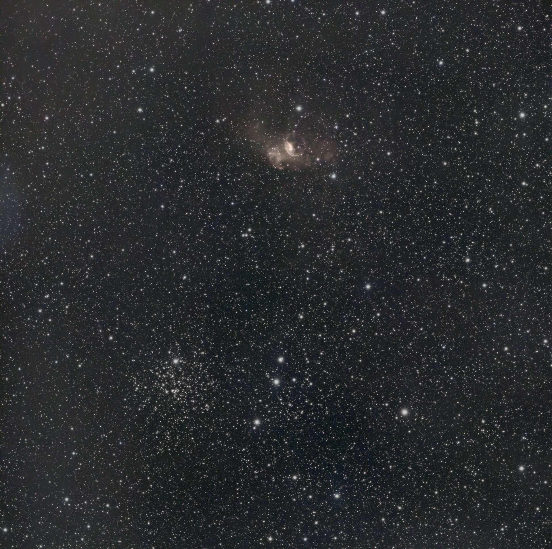 红外下的M52和气泡星云