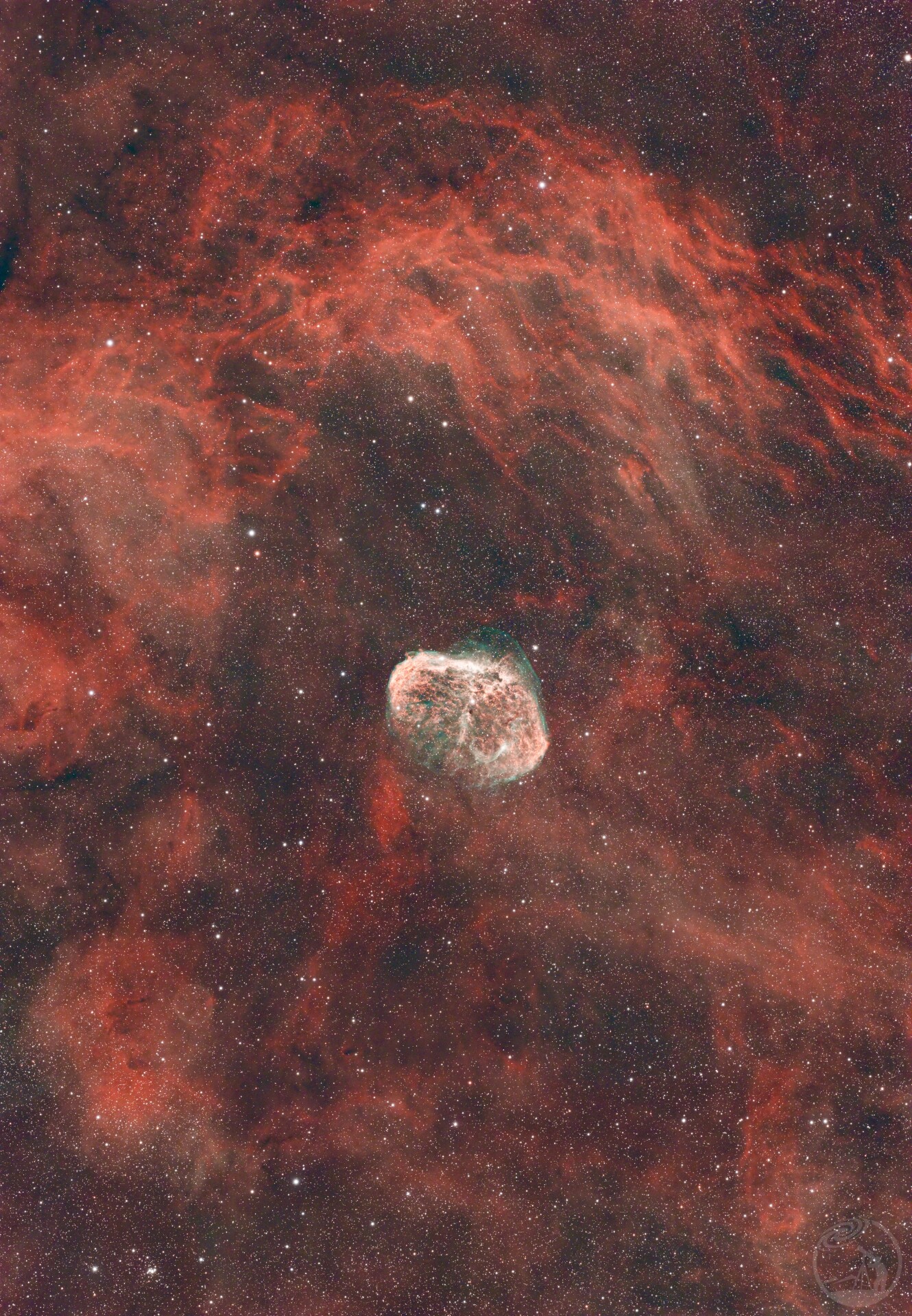 云海中的眉月 NGC6888