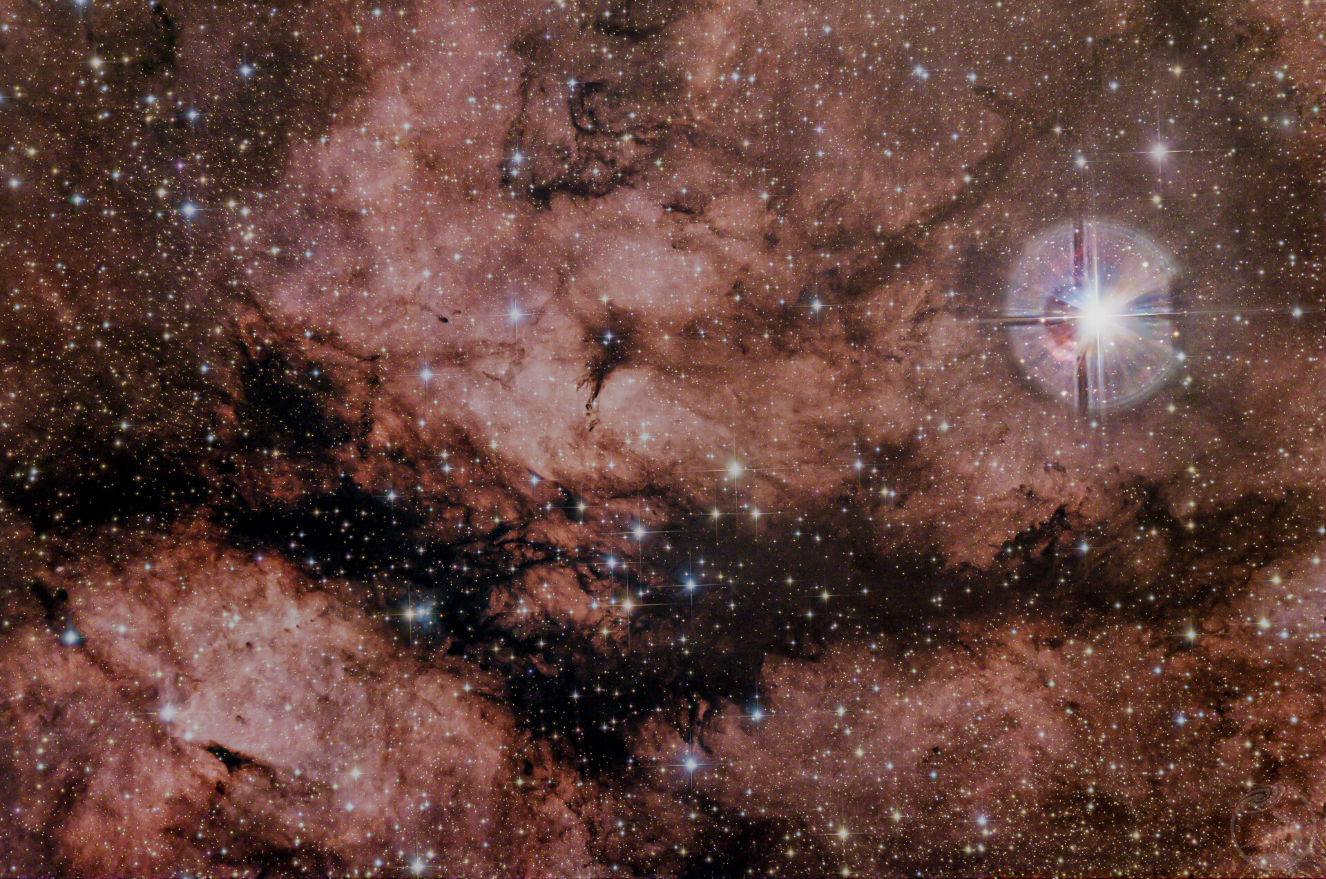 蝴蝶星云（IC 1318）