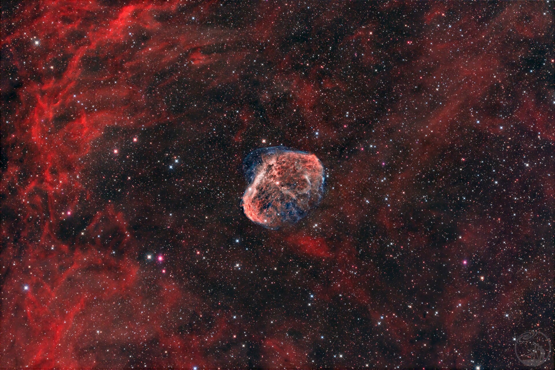 眉月星云
