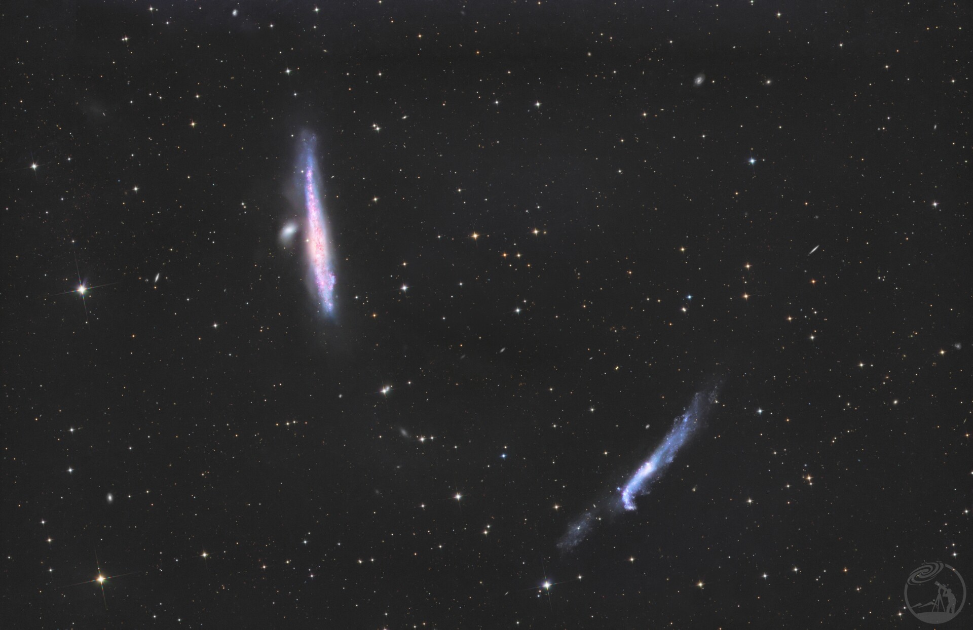 NGC4631鲸鱼和曲棍球棒