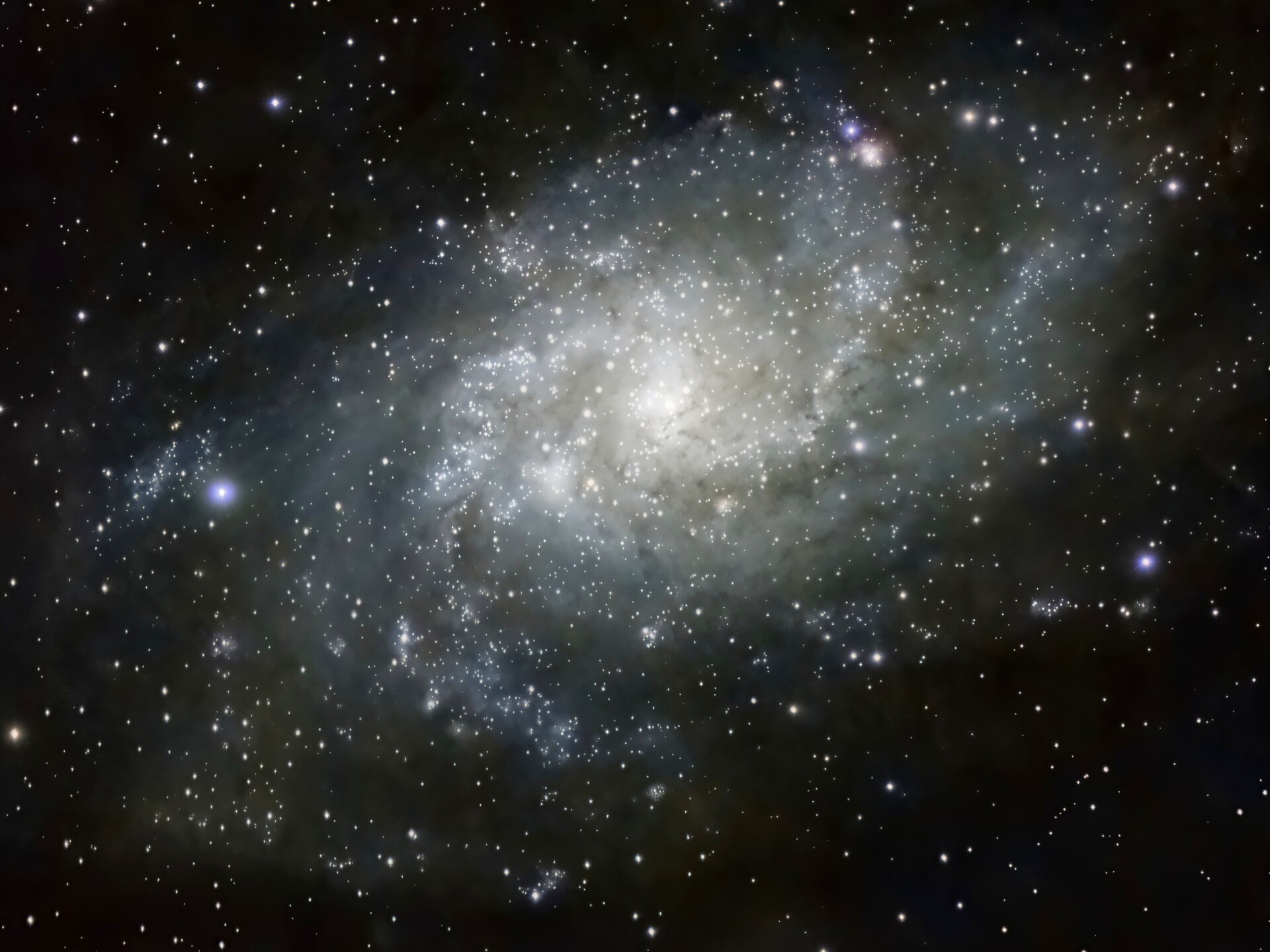 三角座星系