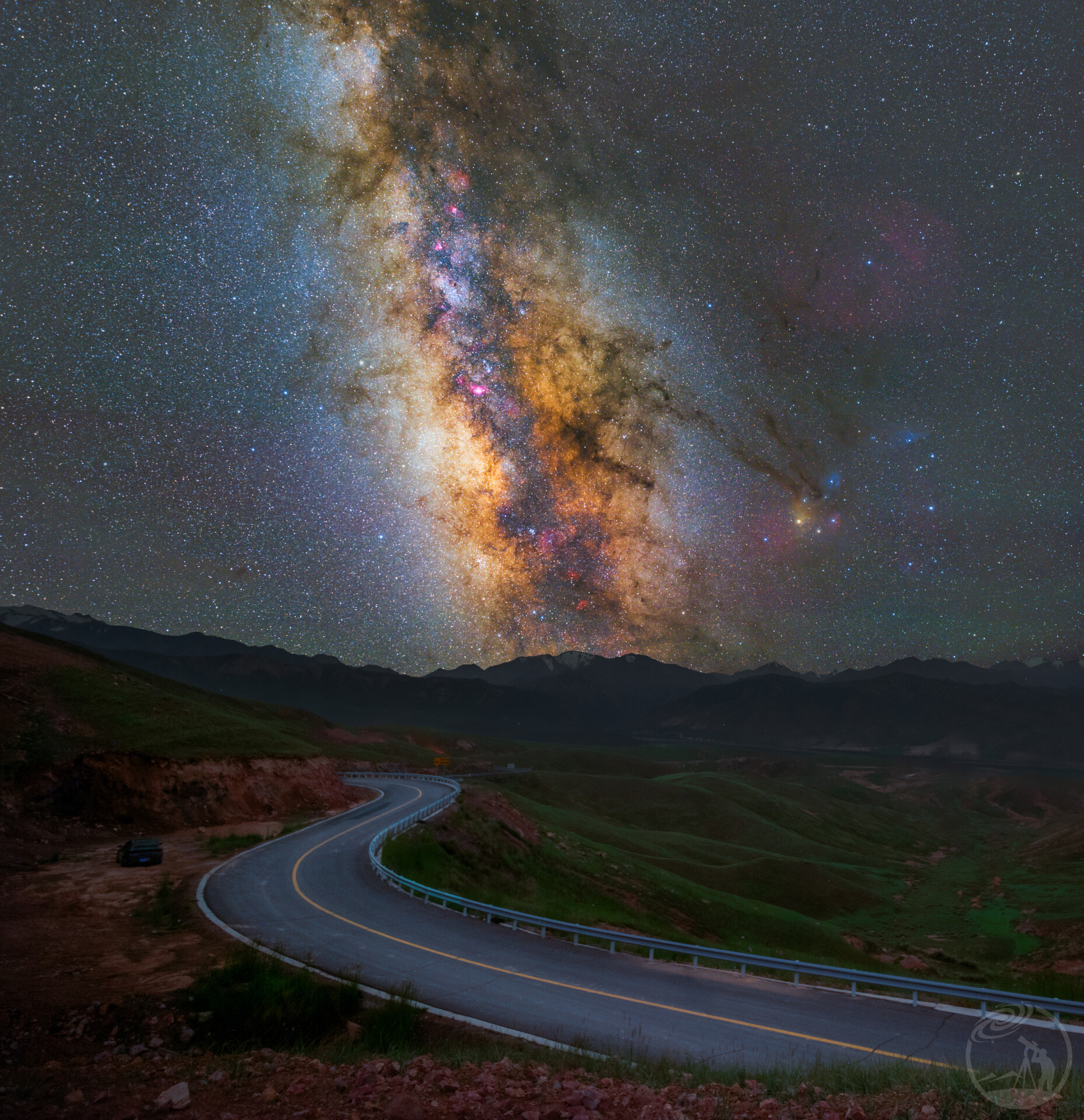 穹脉星驰