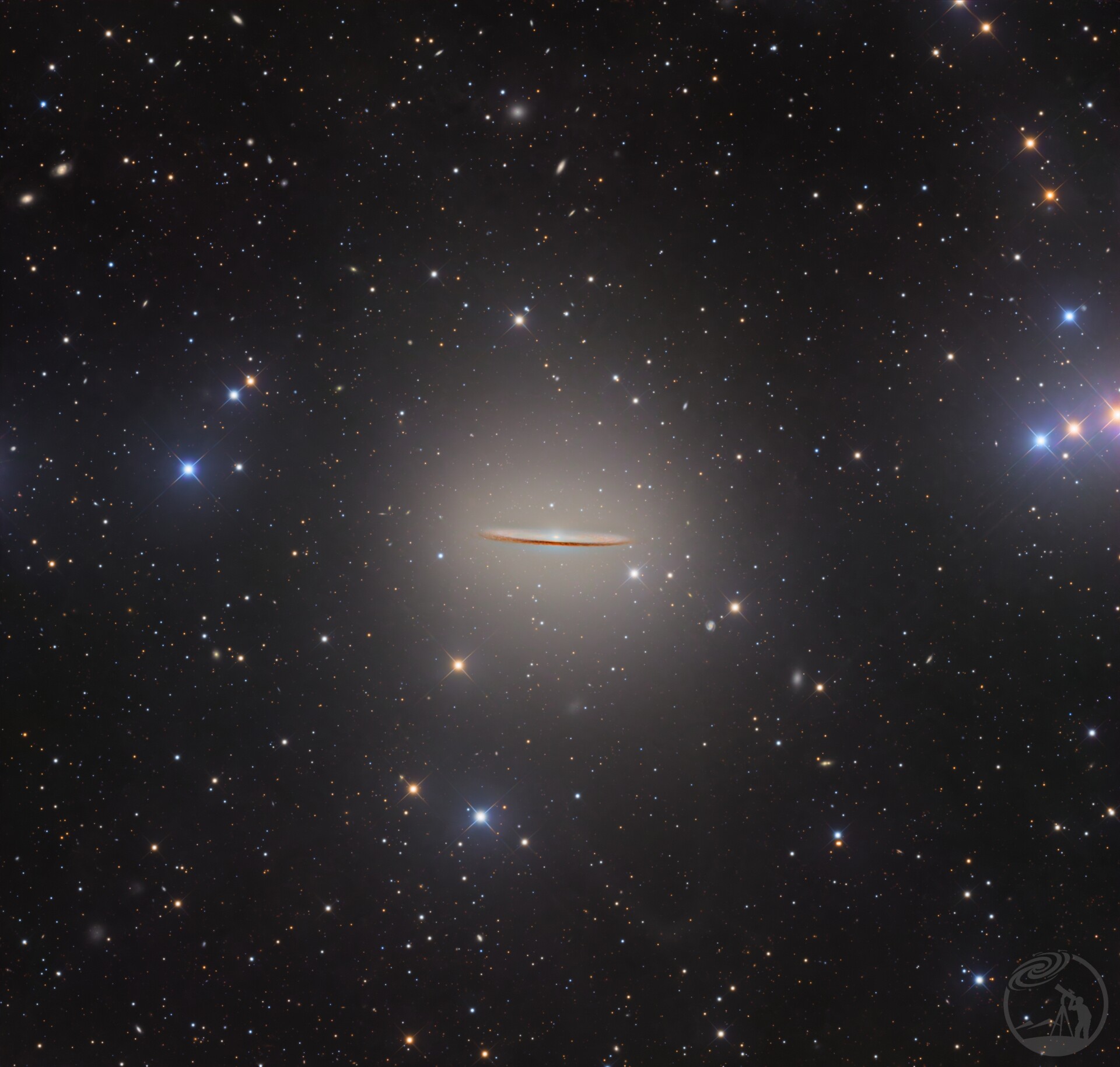 M104草帽星系