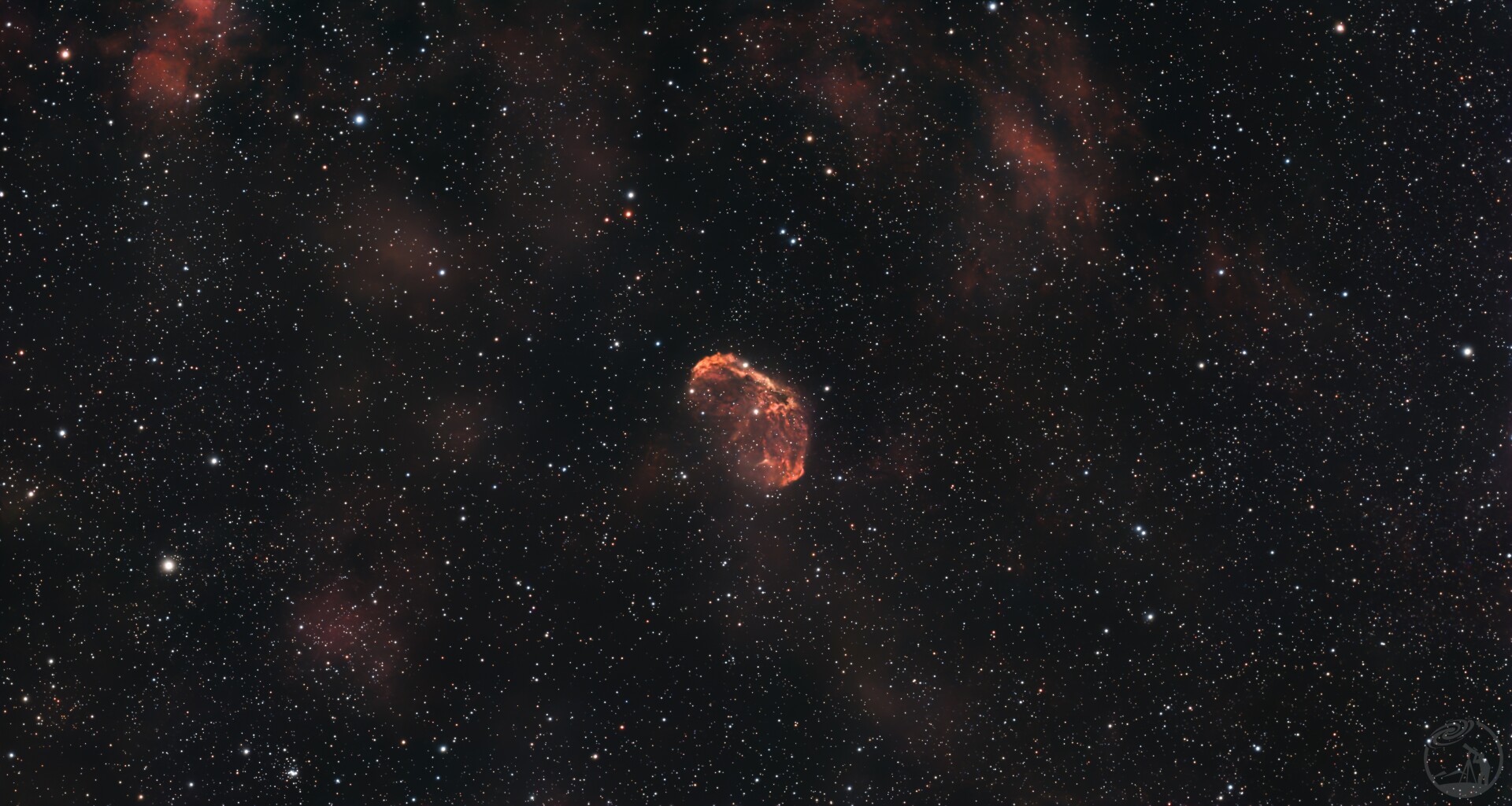 眉月星云