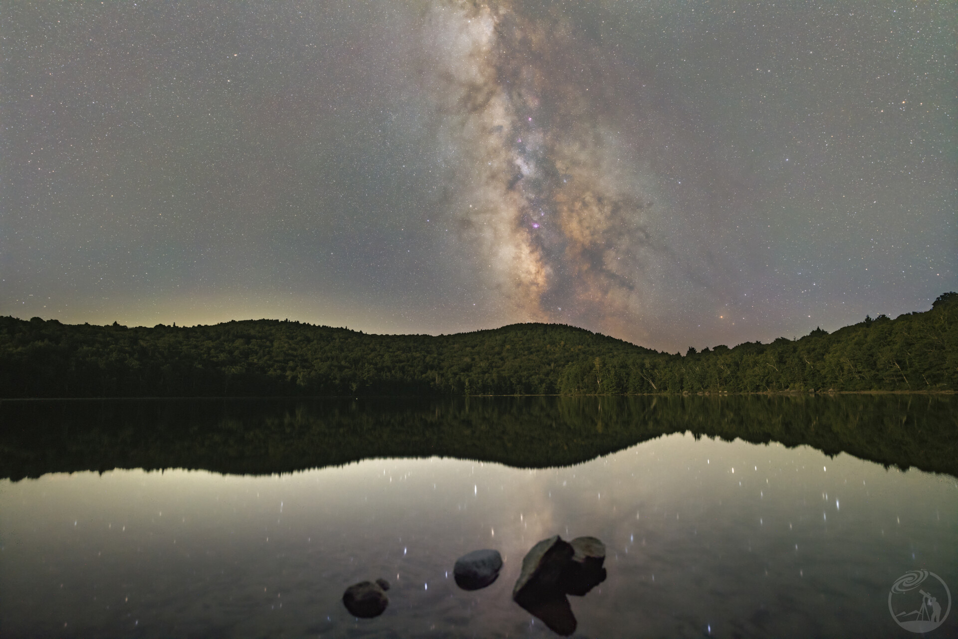 Russell Pond 银河