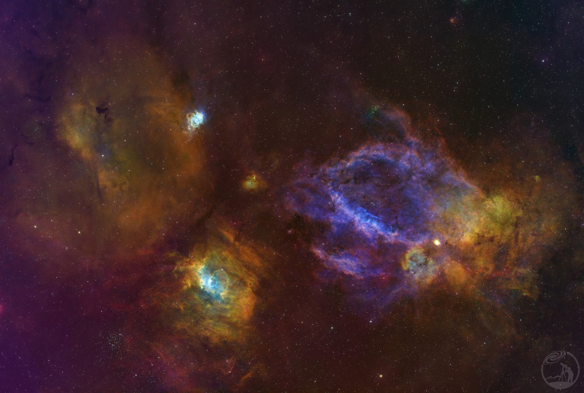 SH2-157龙虾钳星云