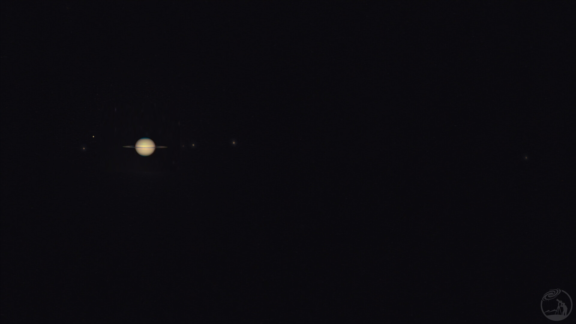 土星全家福2025年8月18日