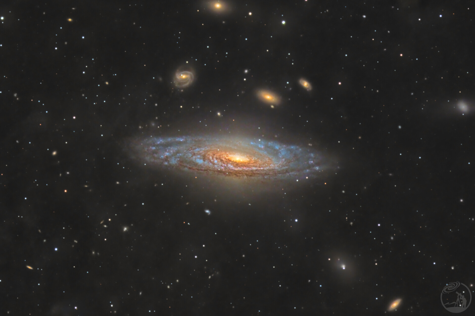 NGC7331鹿舔星系超新星