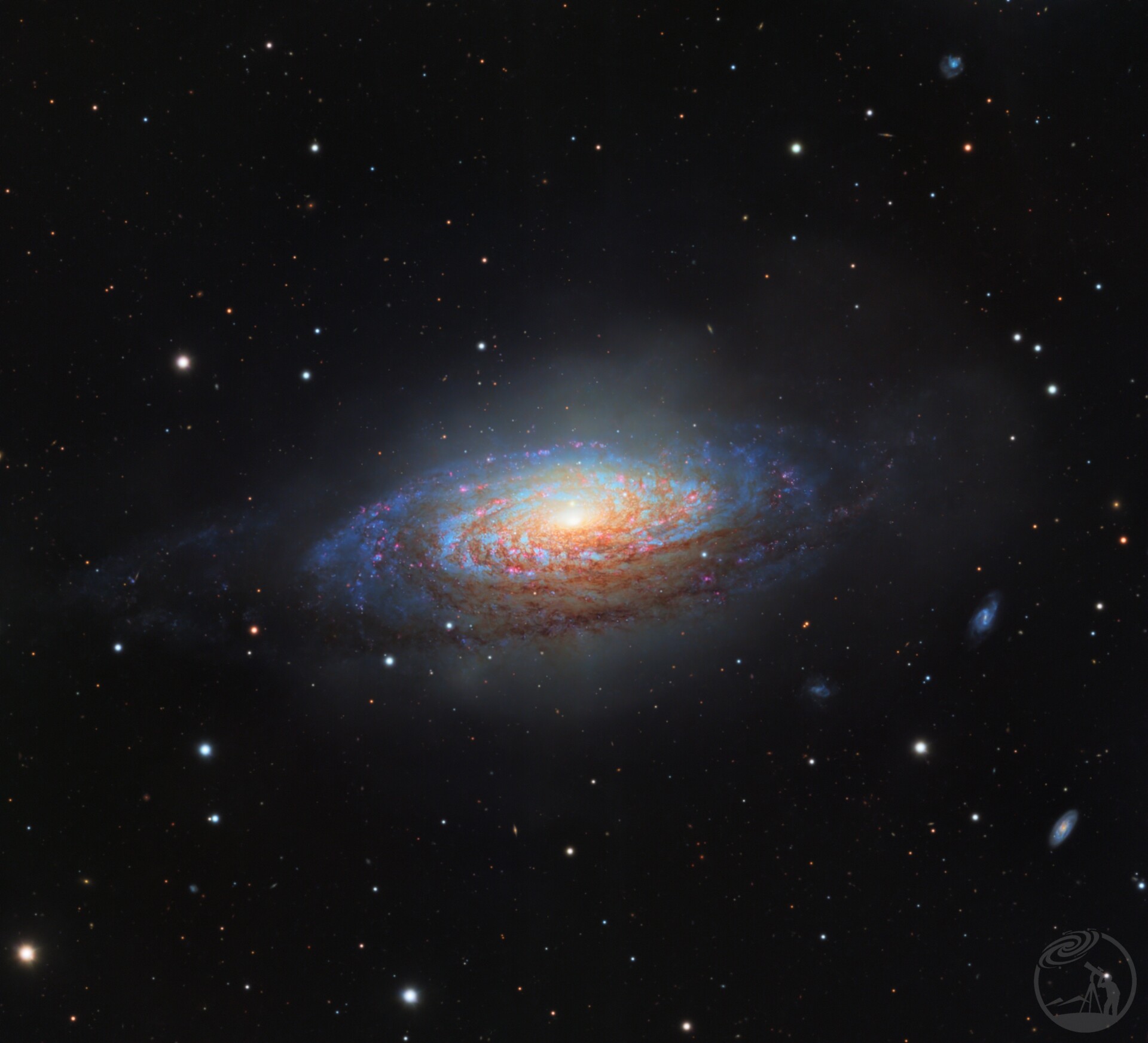 NGC3521