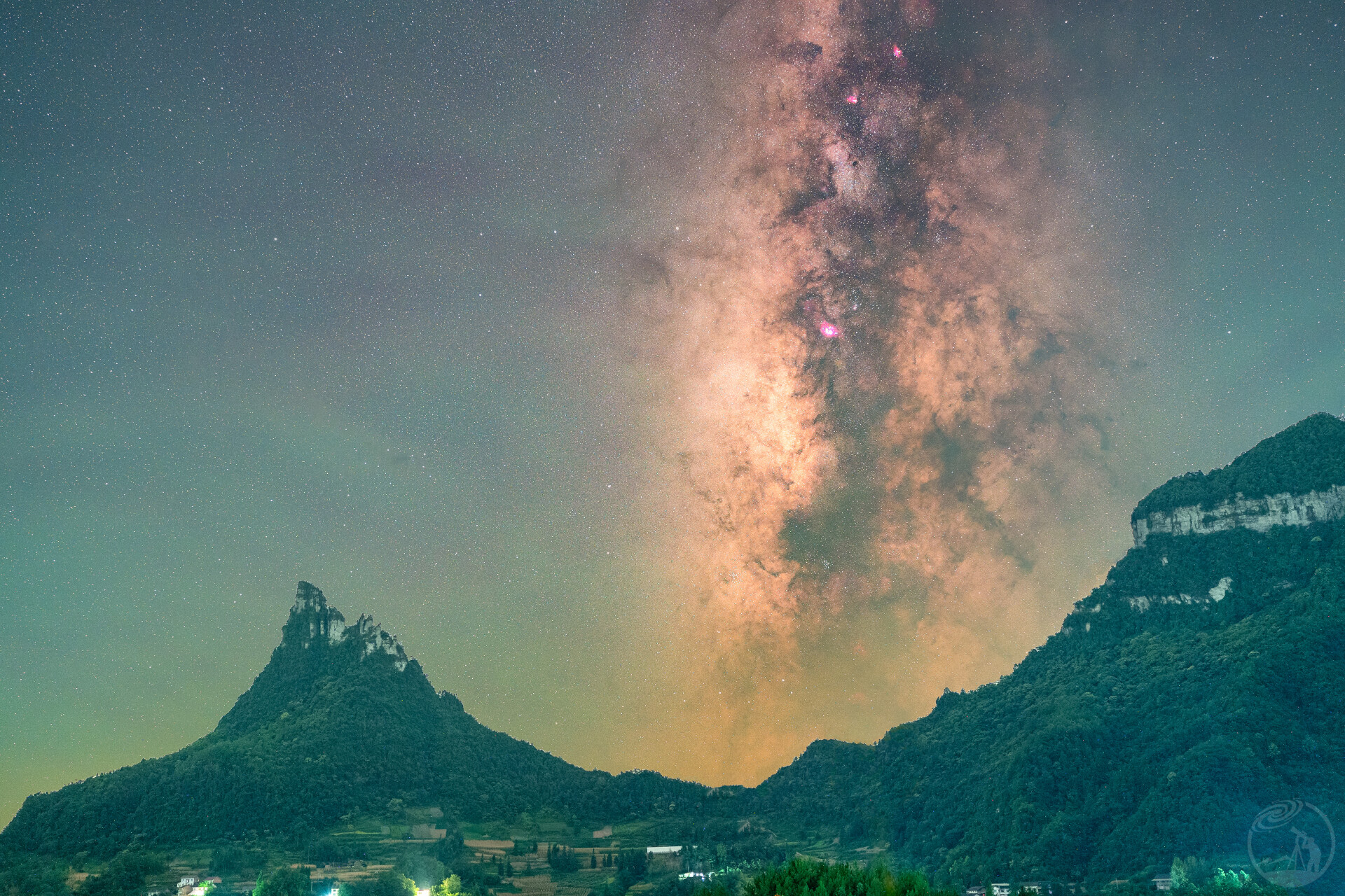 山间星辰