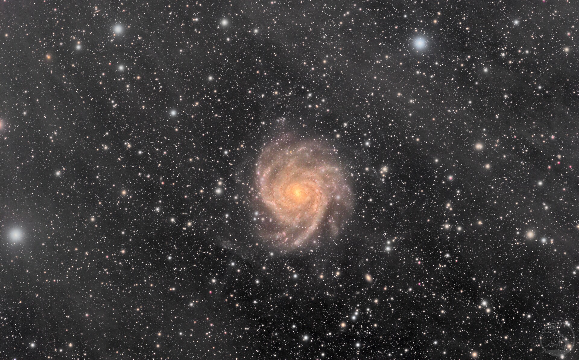 Caldwell 5隐藏星系
