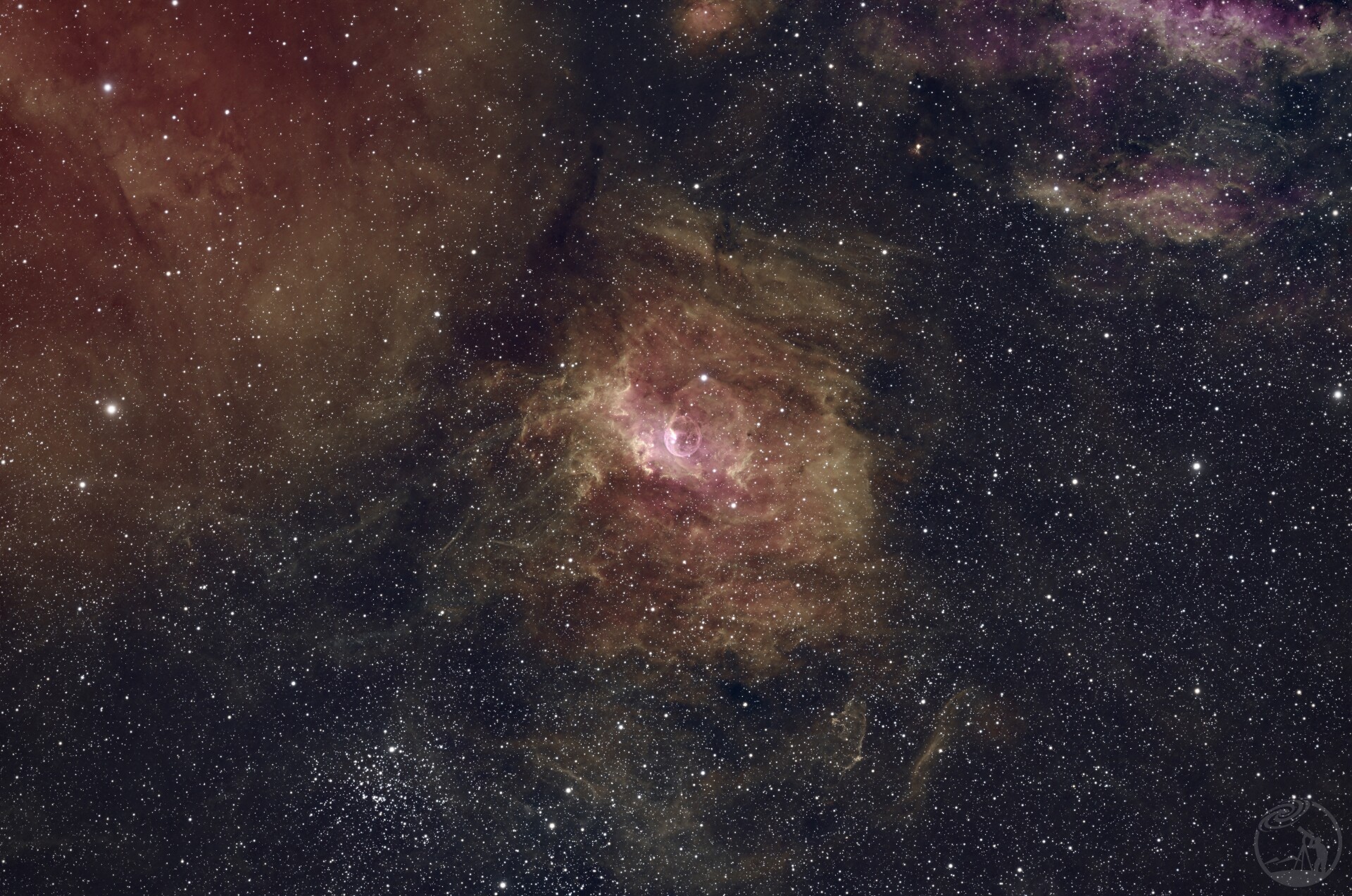 气泡NGC7635
