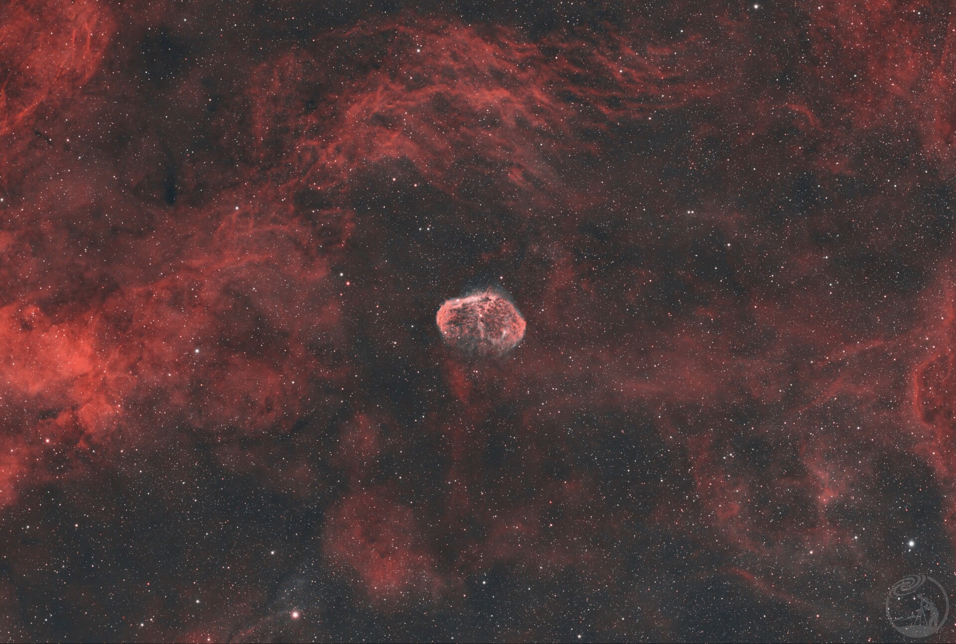 接近满月拍摄的脑花