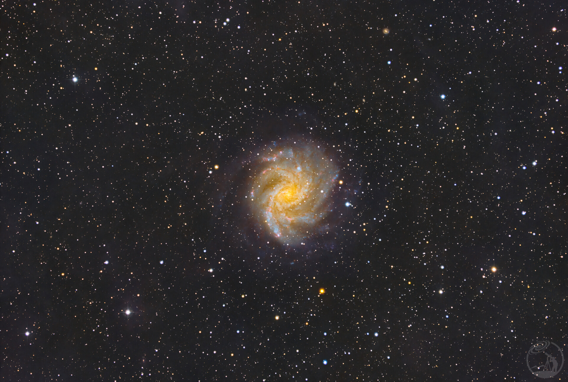 烟花星系(NGC 6946)