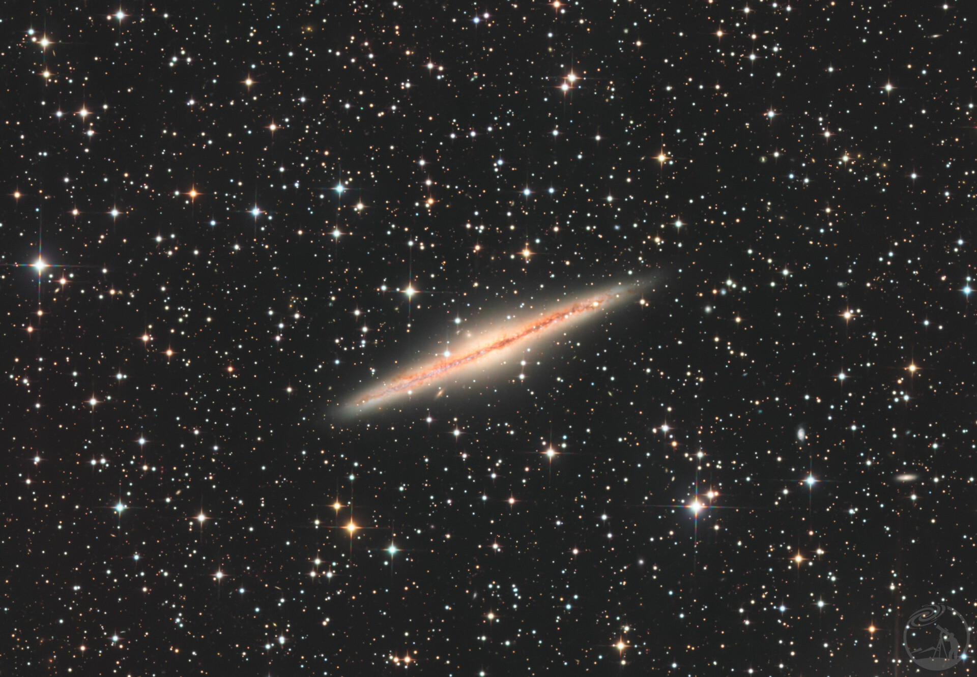 融入了近红外信号的NGC891
