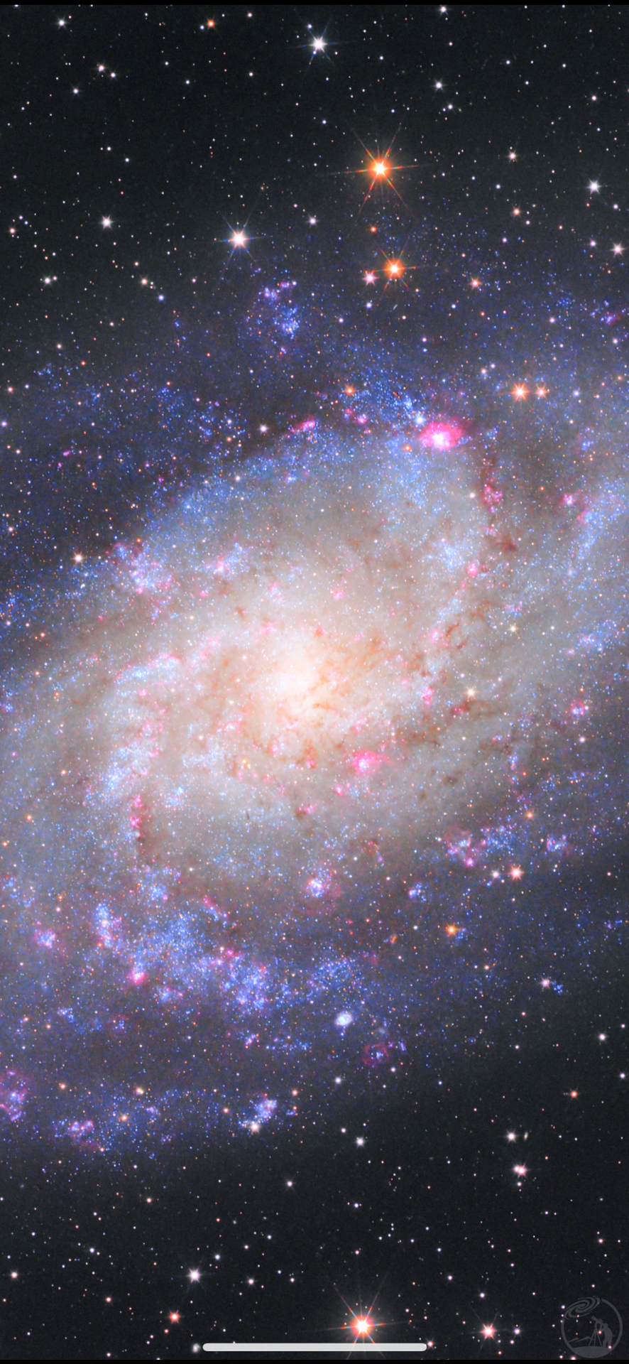 M33三角座星系