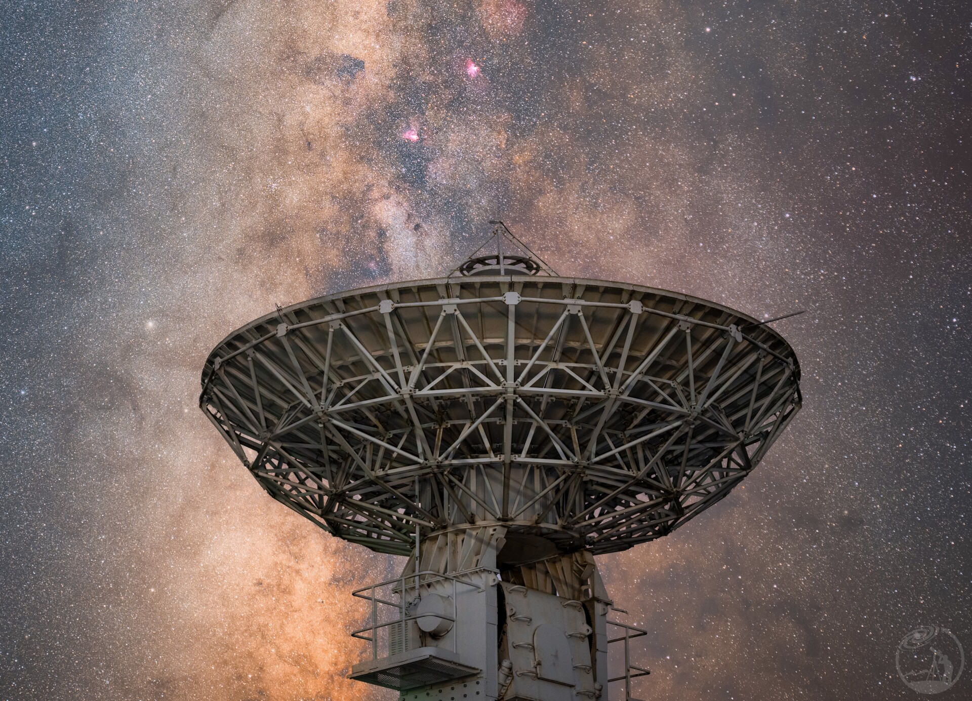 丽江天文台射电望远镜银河同款