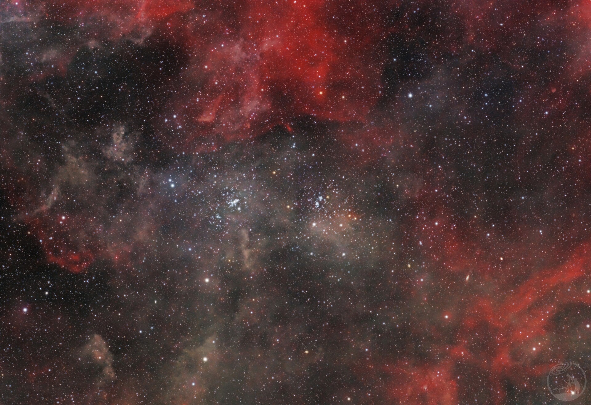 英仙双星团Ha及IFN