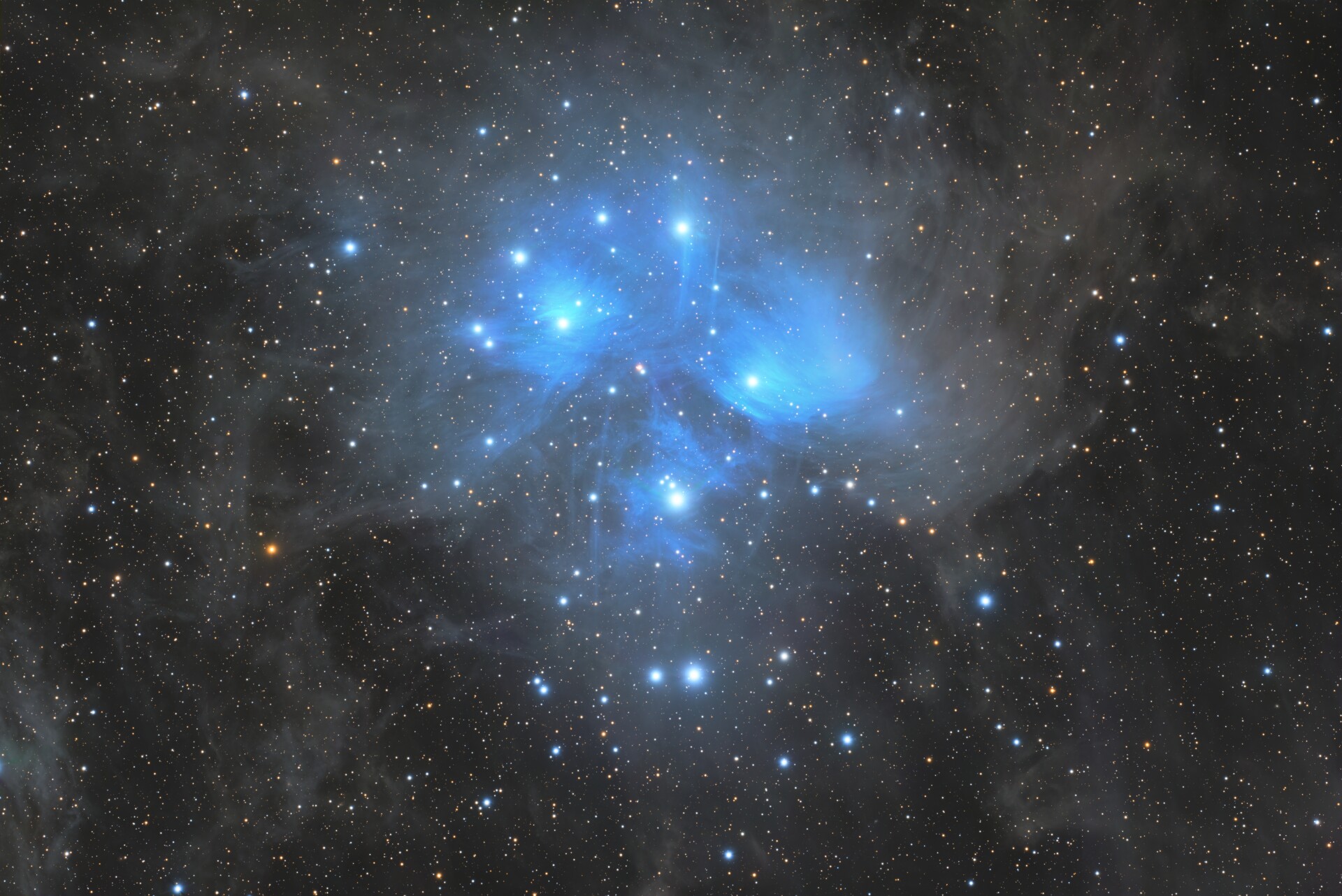 M45 昴星团