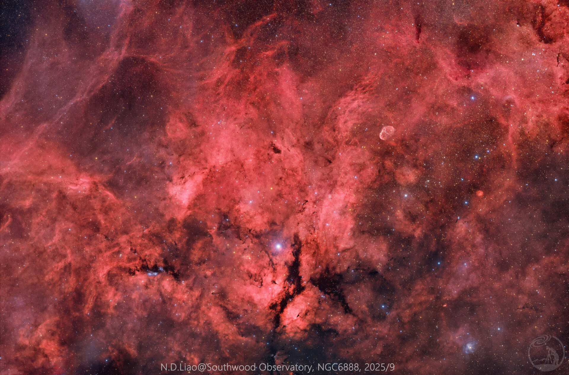 蝴蝶星云和眉月星云