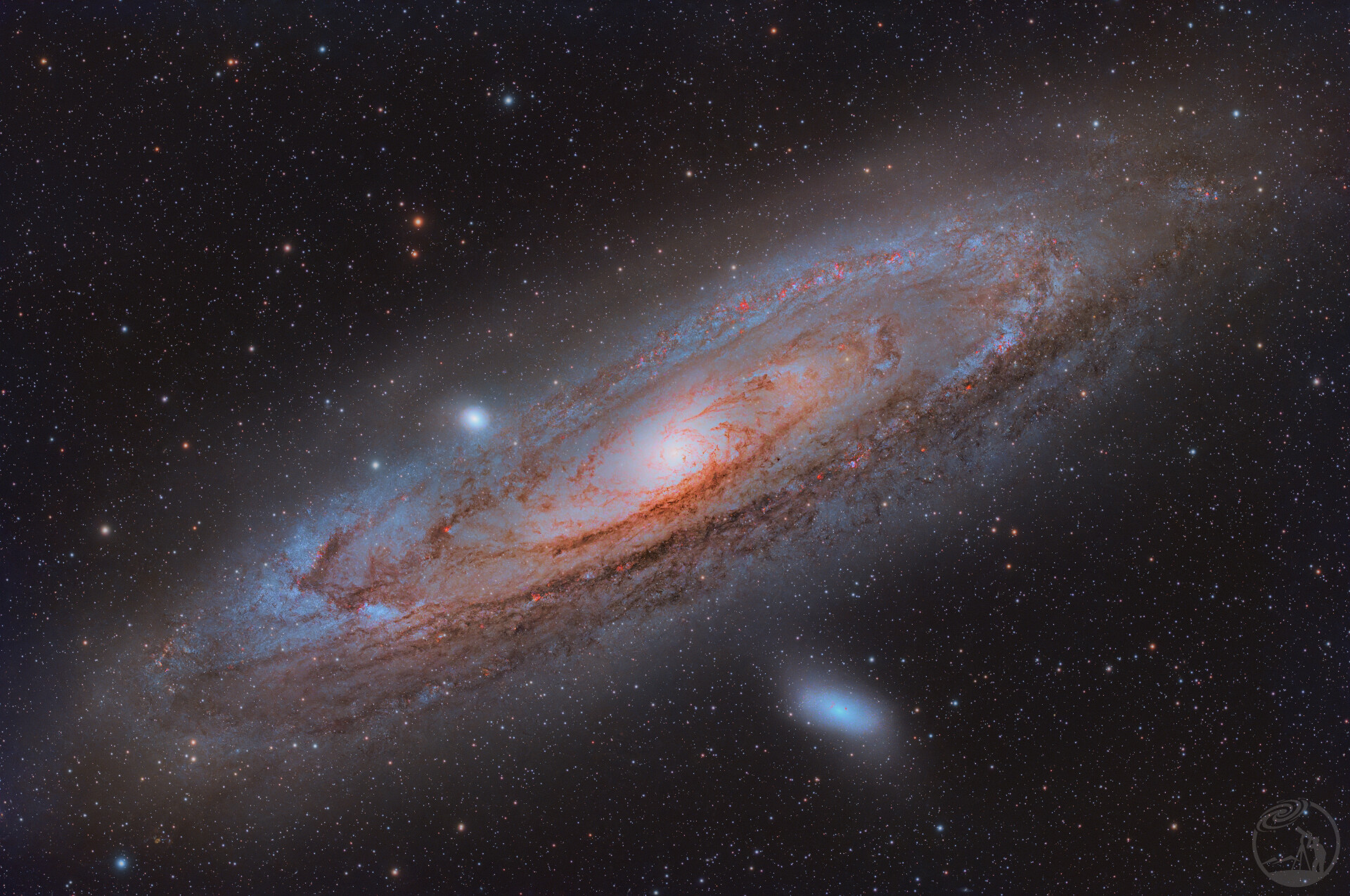 有一丢丢小红花的M31