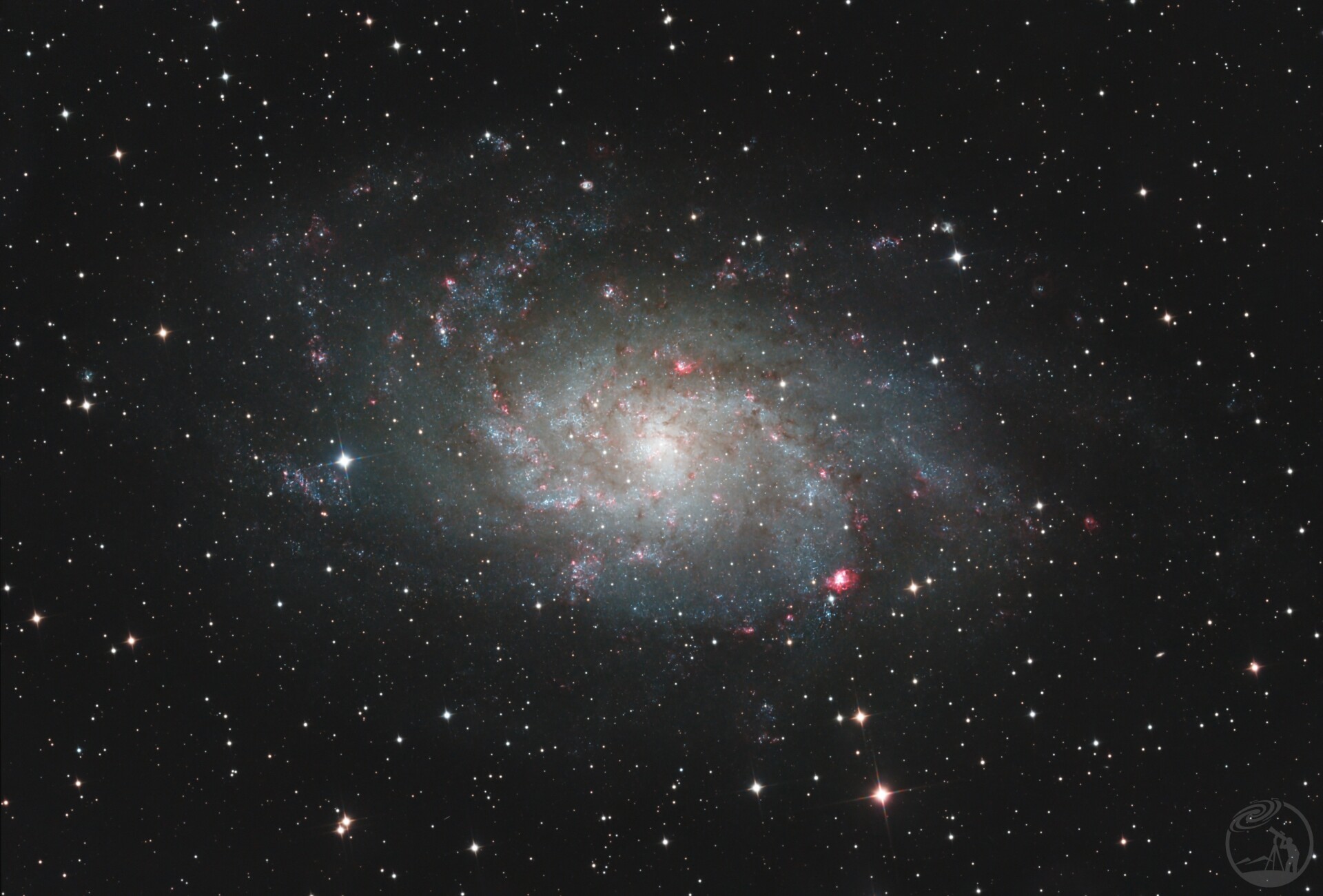 M33