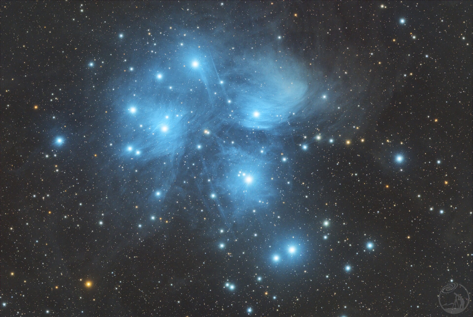 被照亮的星际尘埃：M45