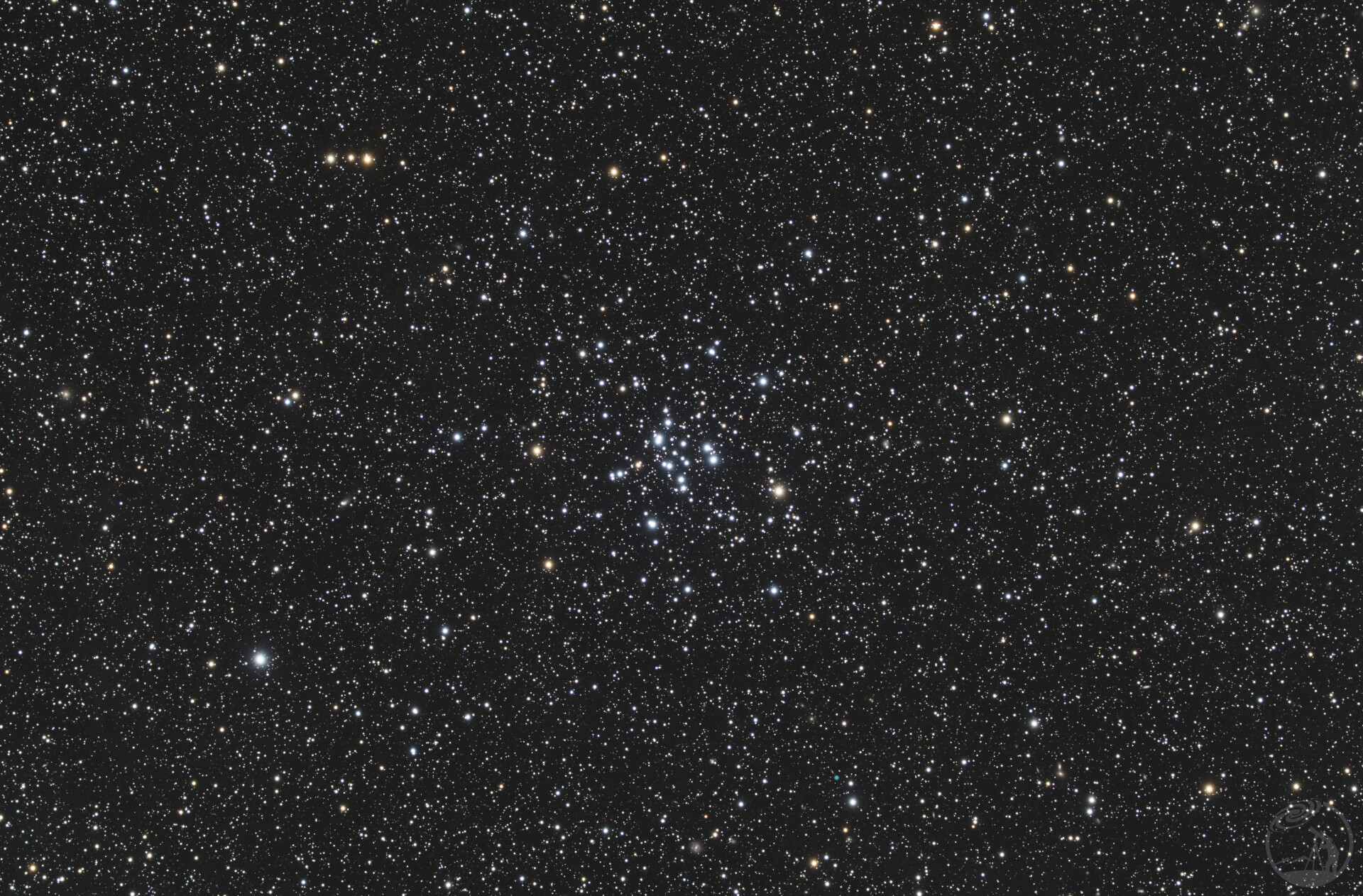 M34
