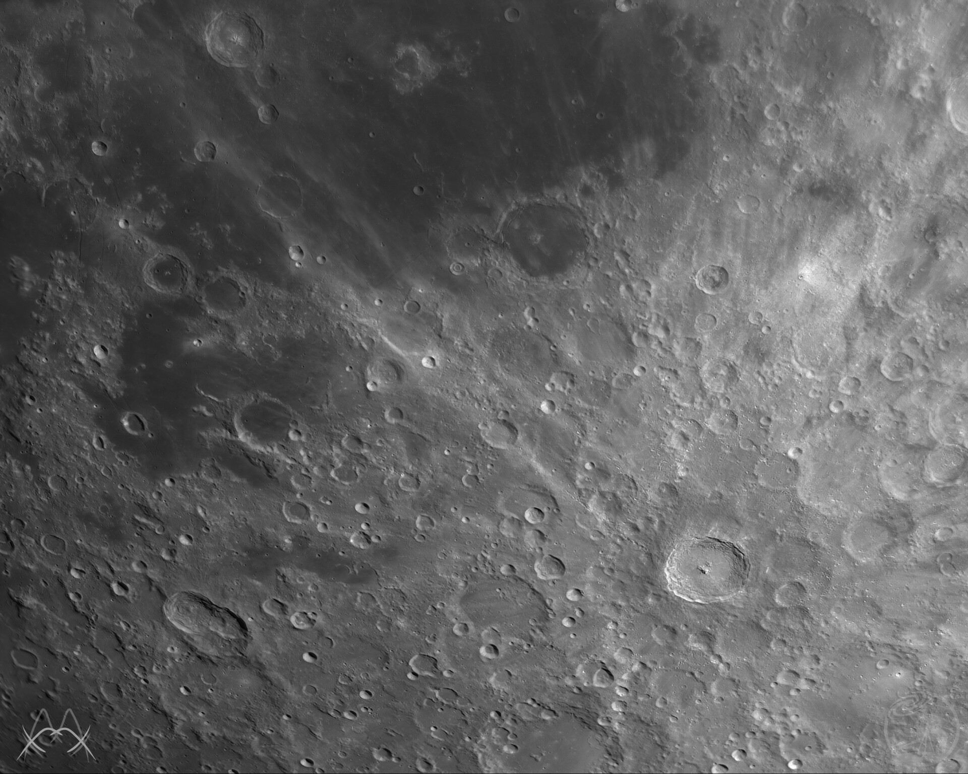 第谷环形山周围