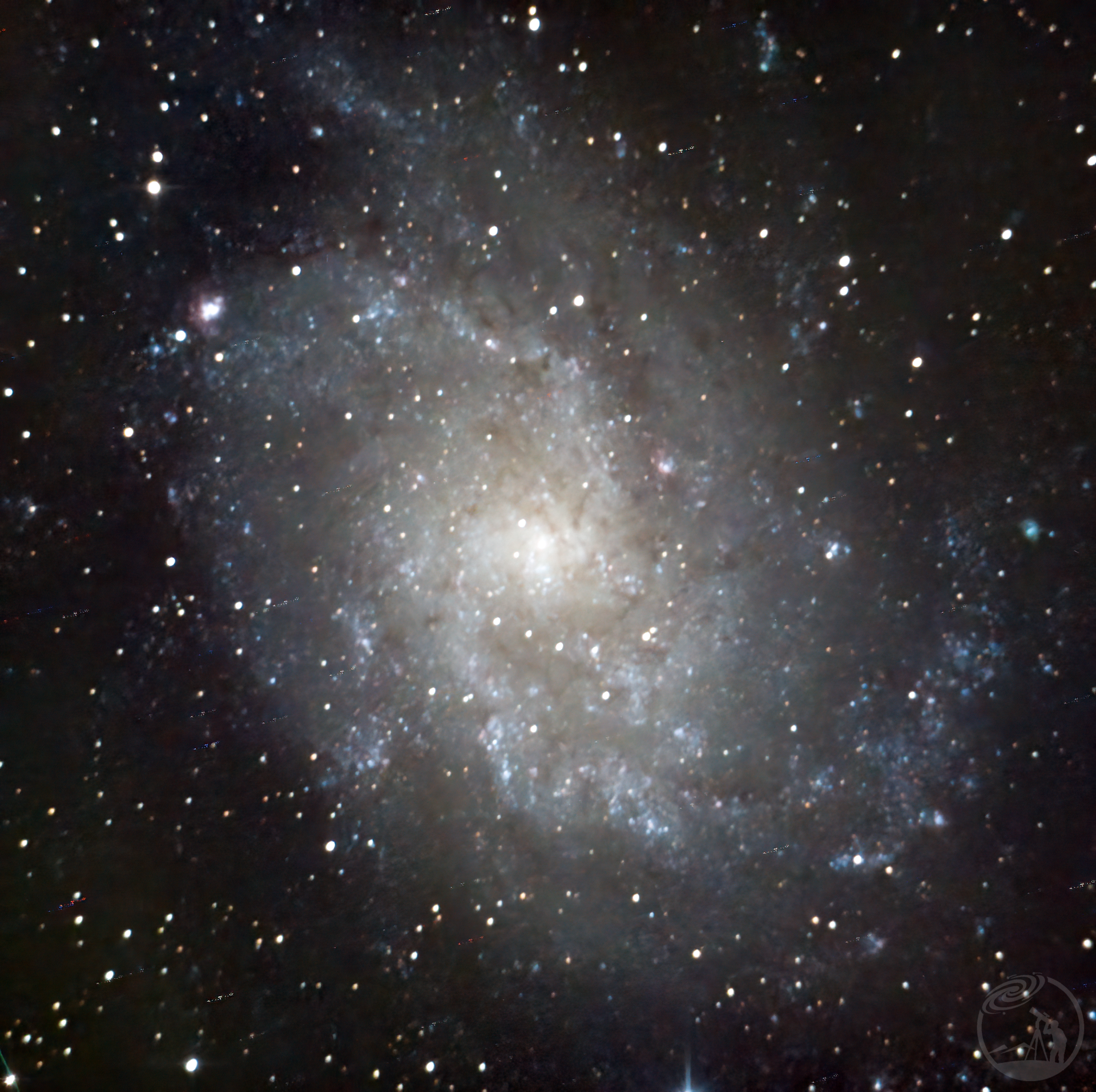 pi和siril后期对比处理m33