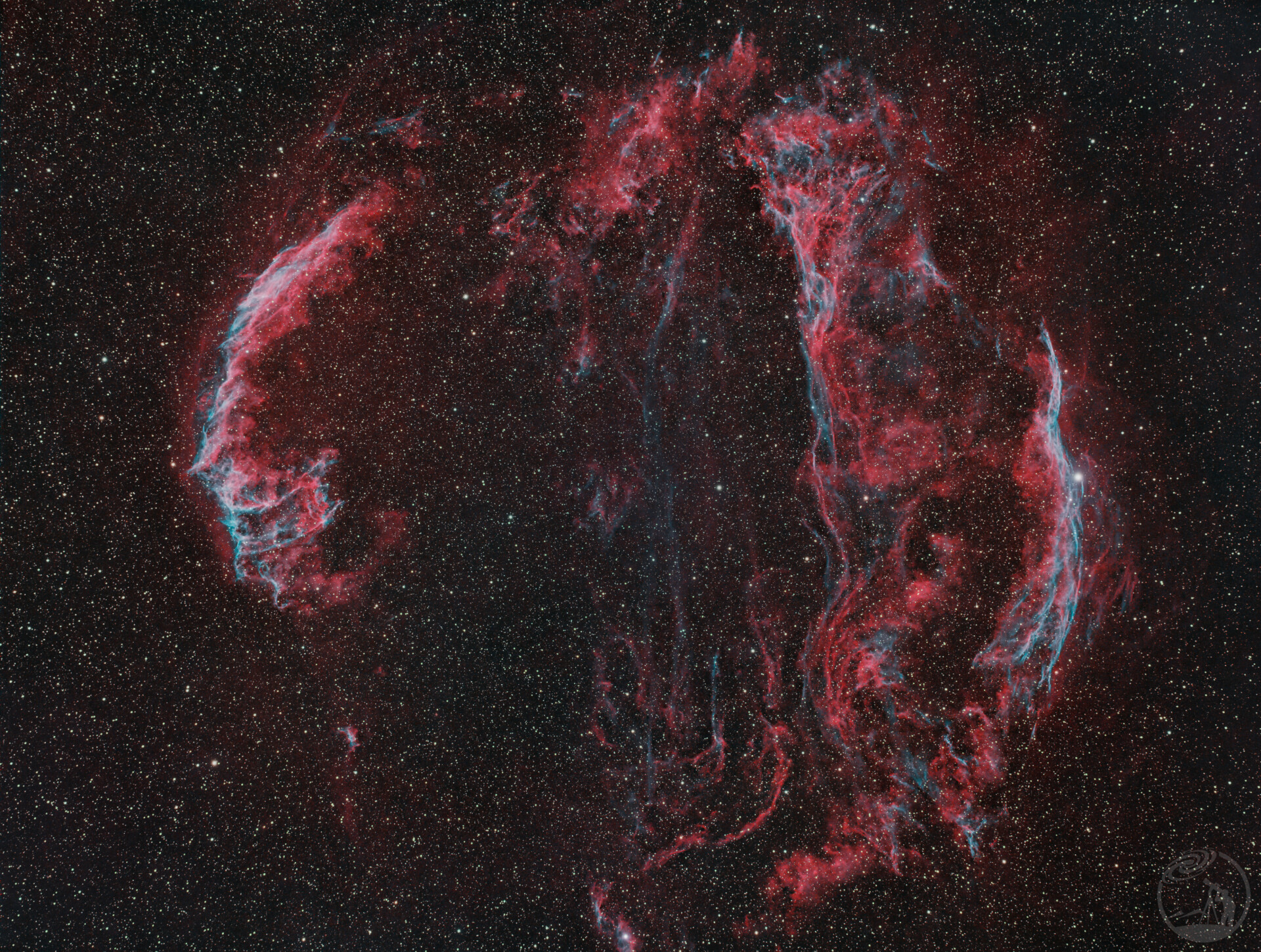 城市深空-面纱星云