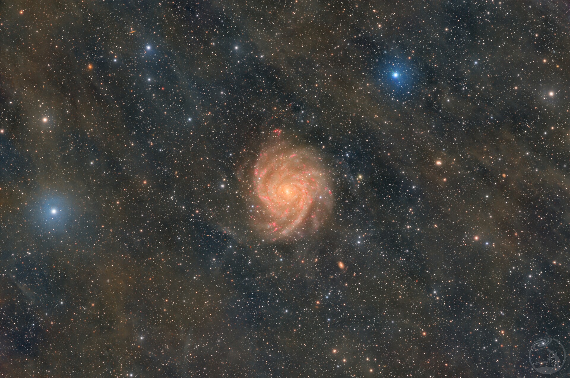 IC342隐藏大星系