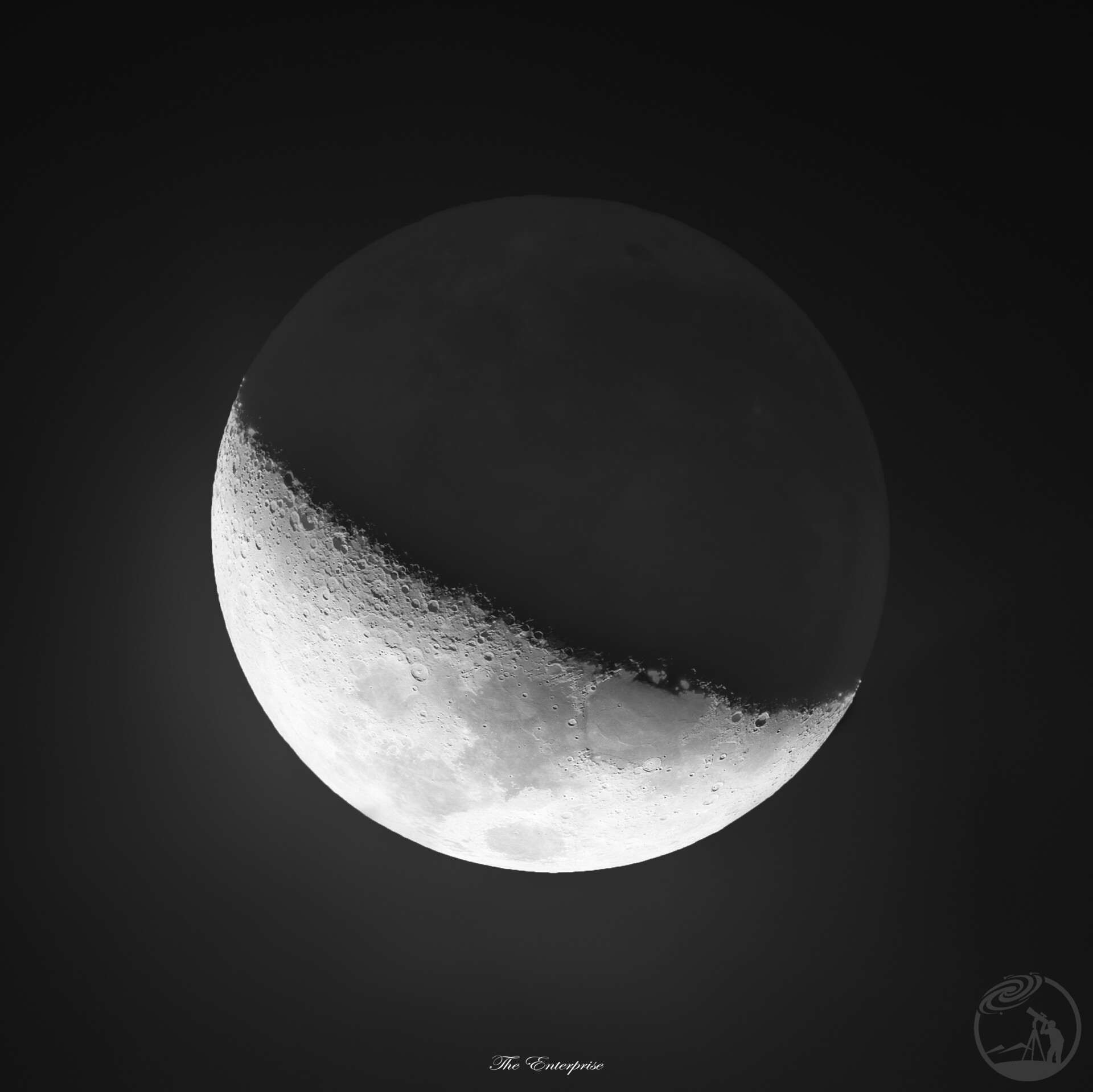 2025最后一轮蛾眉月