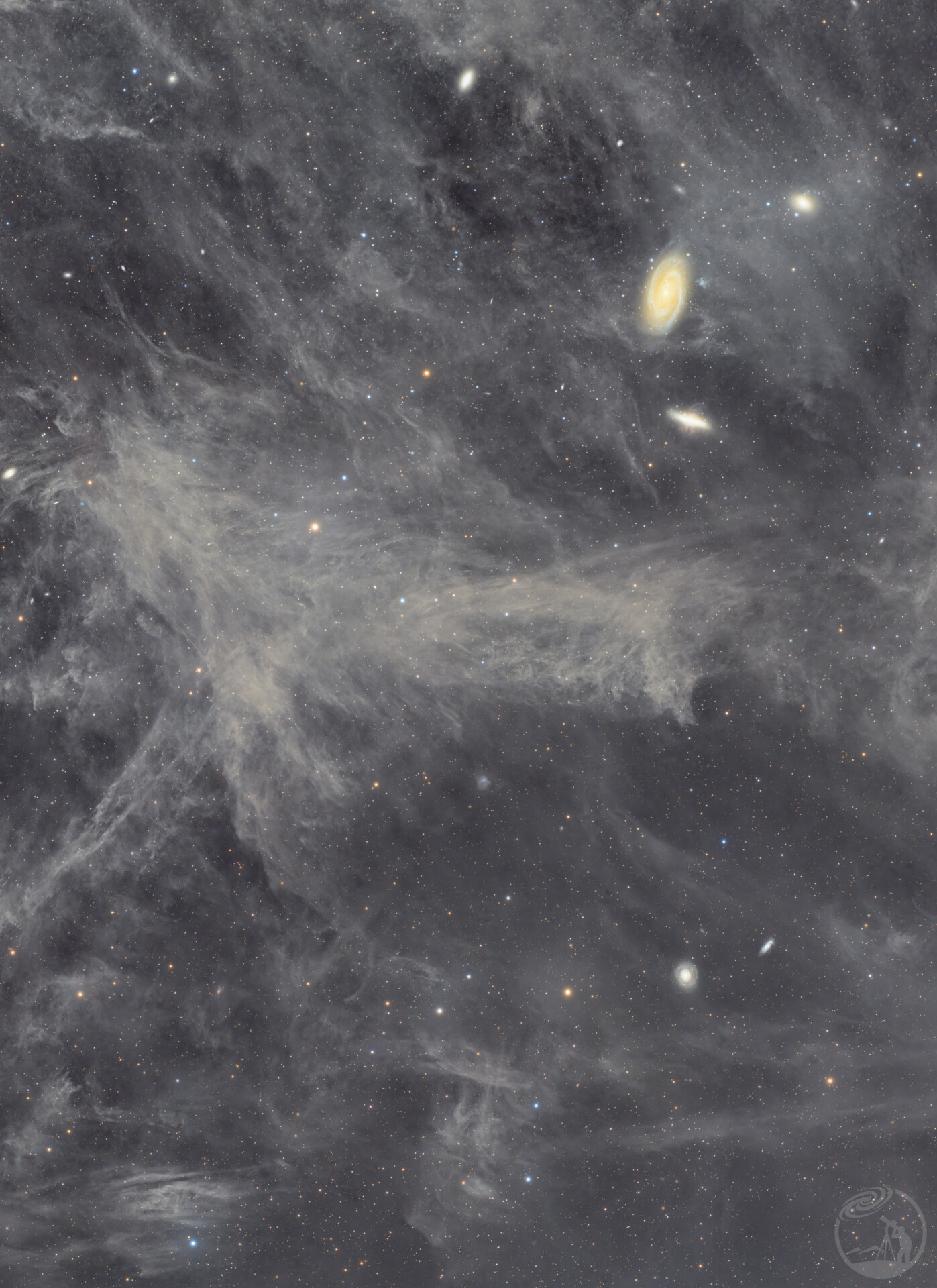 波德星系附近的暗云系统