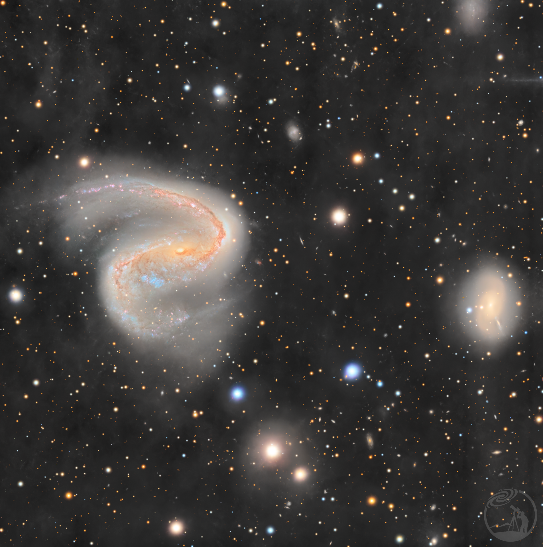 云里雾里眼镜蛇-ngc2242