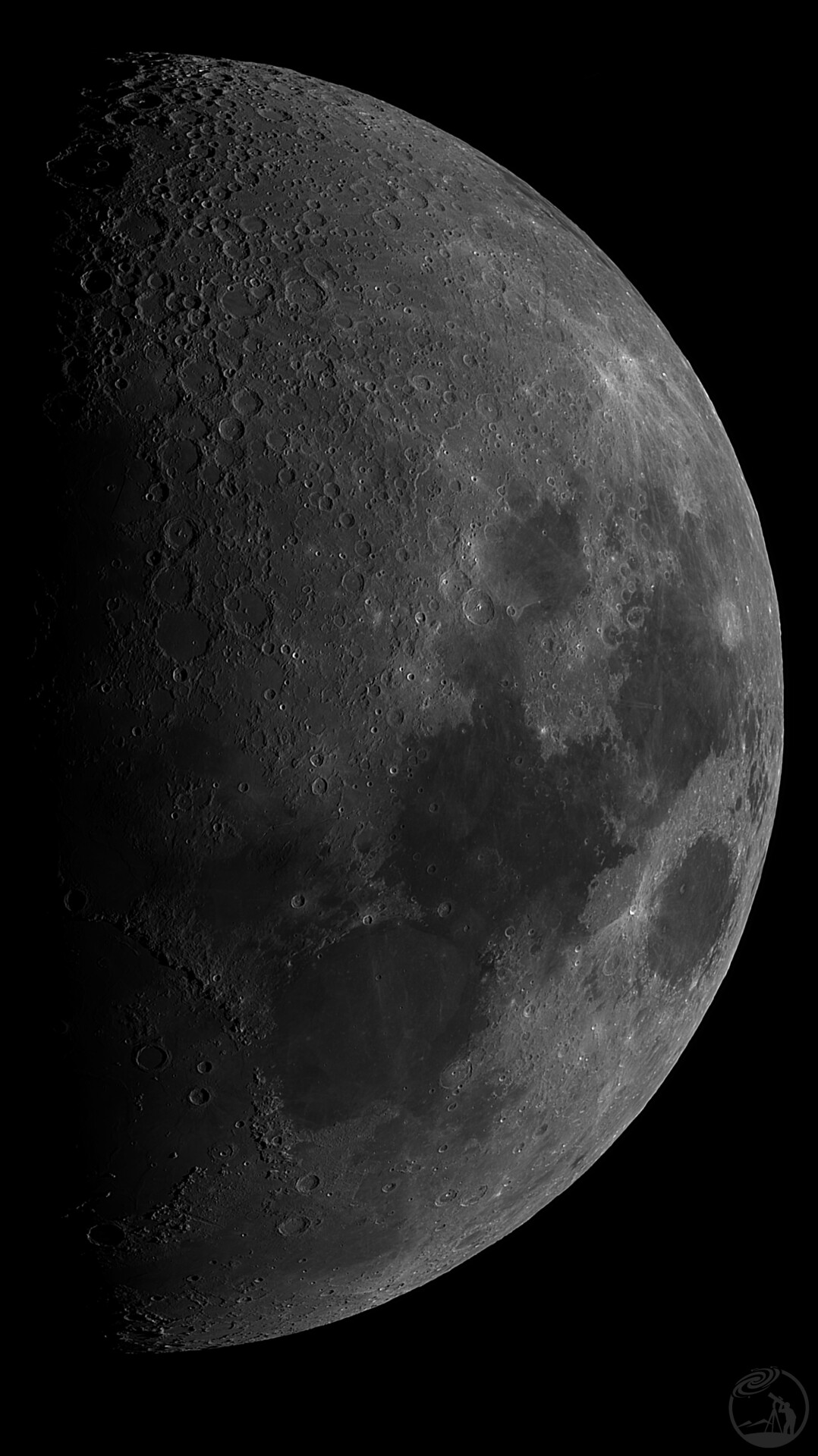 冬月初九的月亮