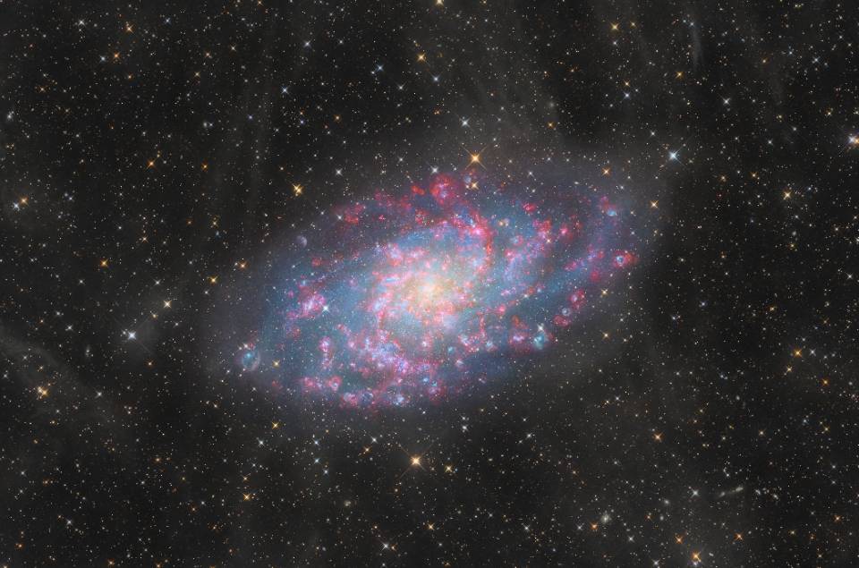 m33