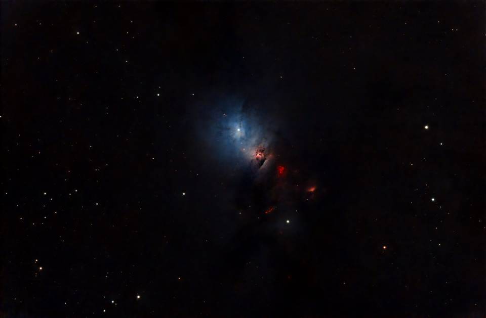 NGC1333胚胎反射星云