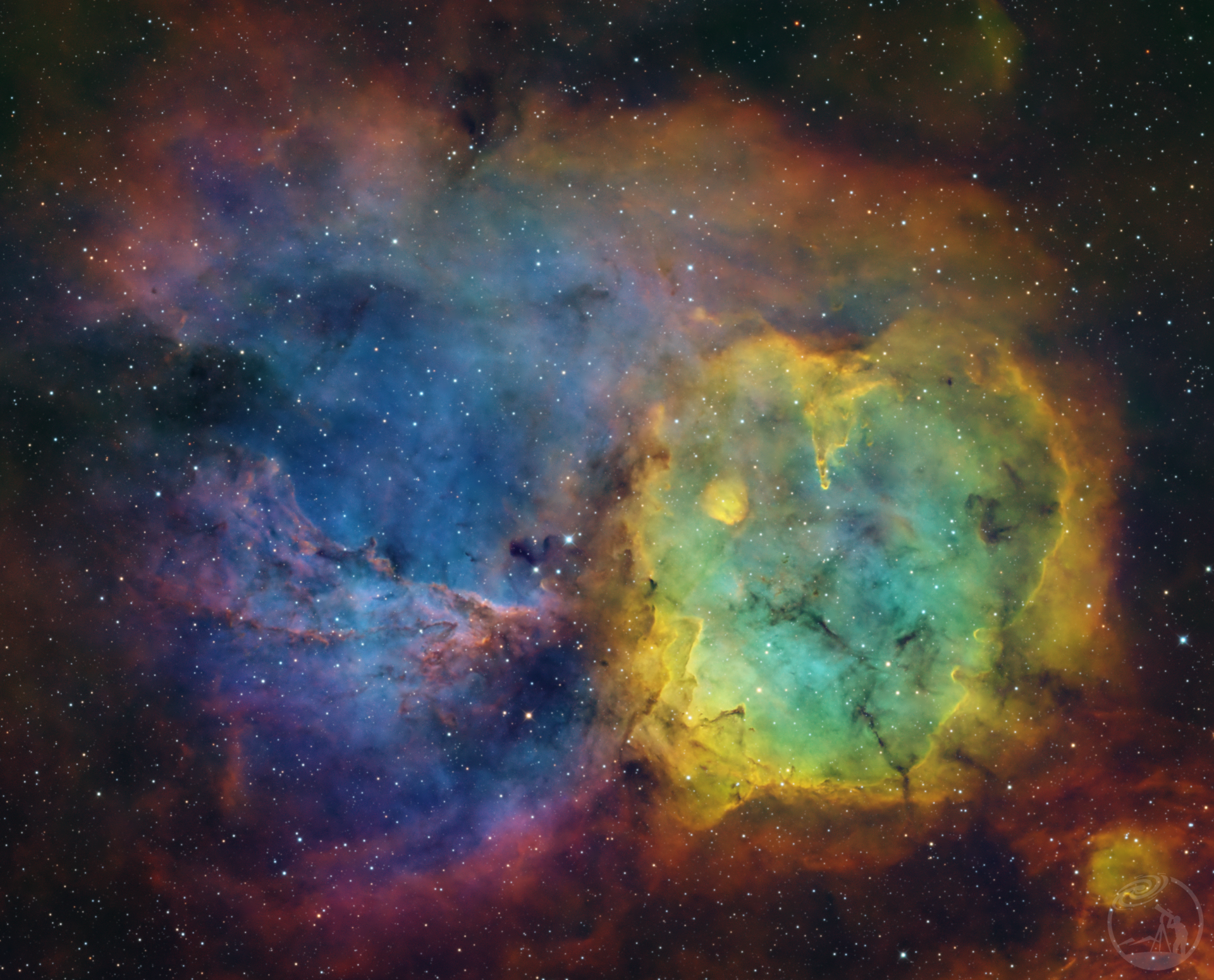 仰望星空，便与笑意撞个满怀