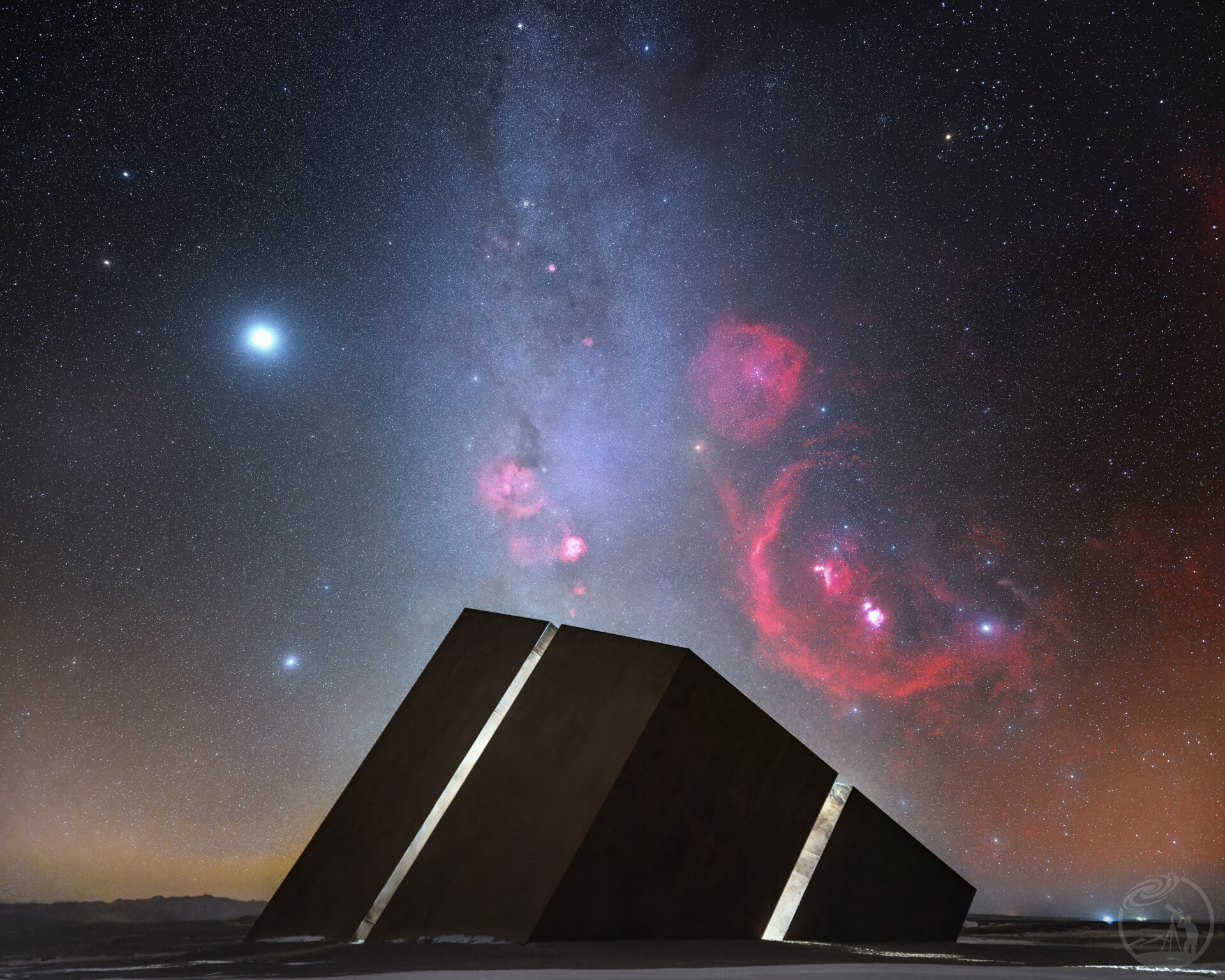 囚禁于魔方中的星空